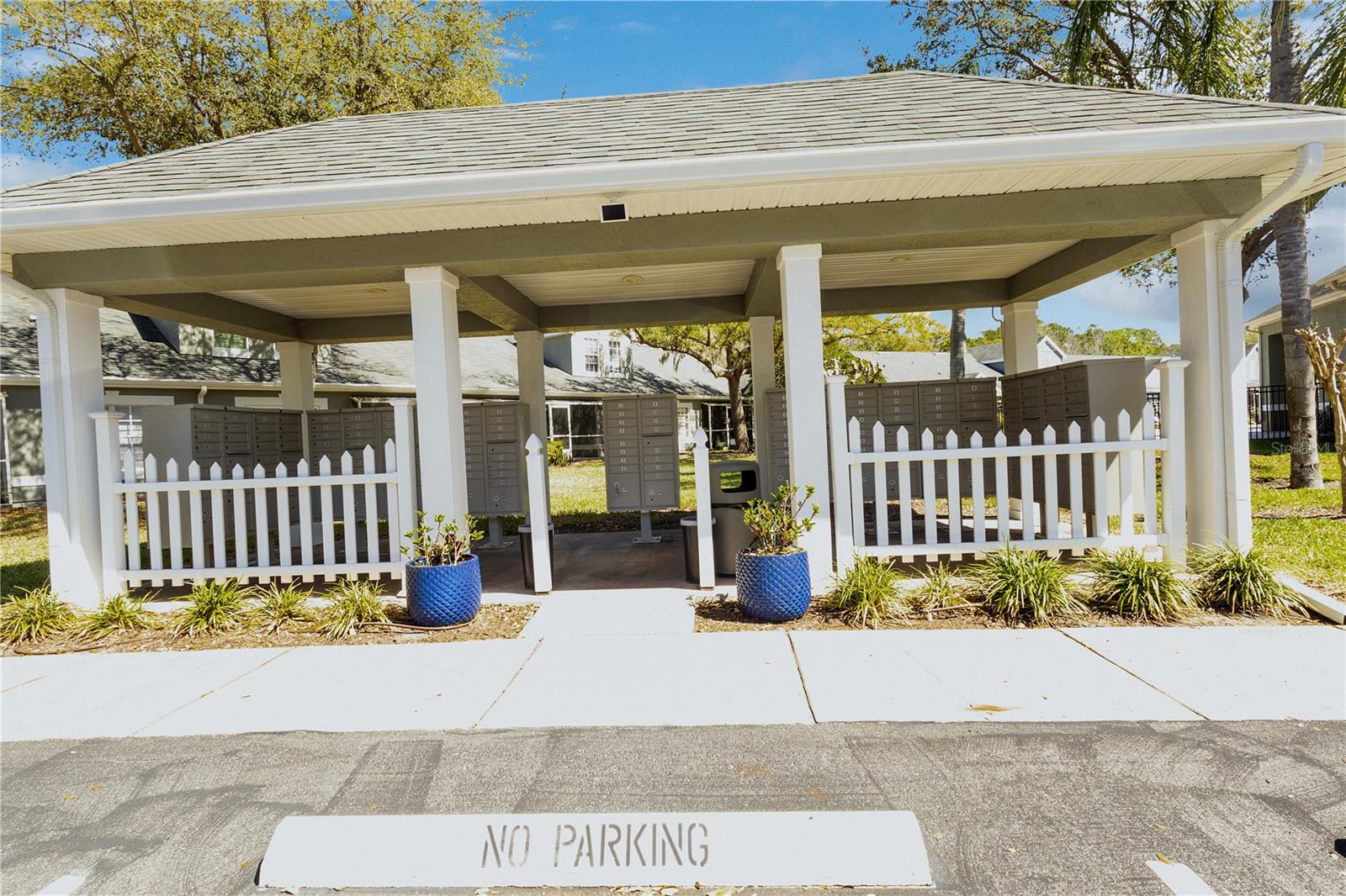 Image 44 of 47 For 3482 Kings Road 102