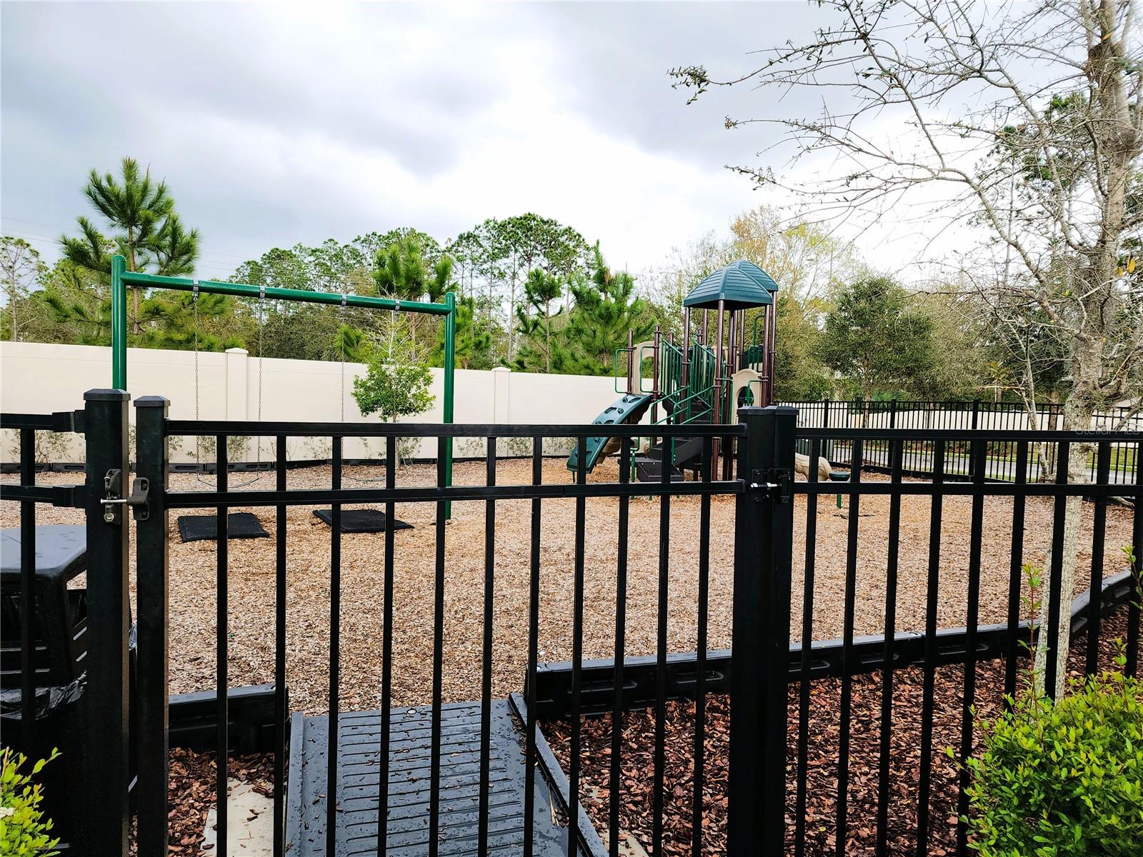 Listing photo id 45 for 5841 Grand Sonata Avenue