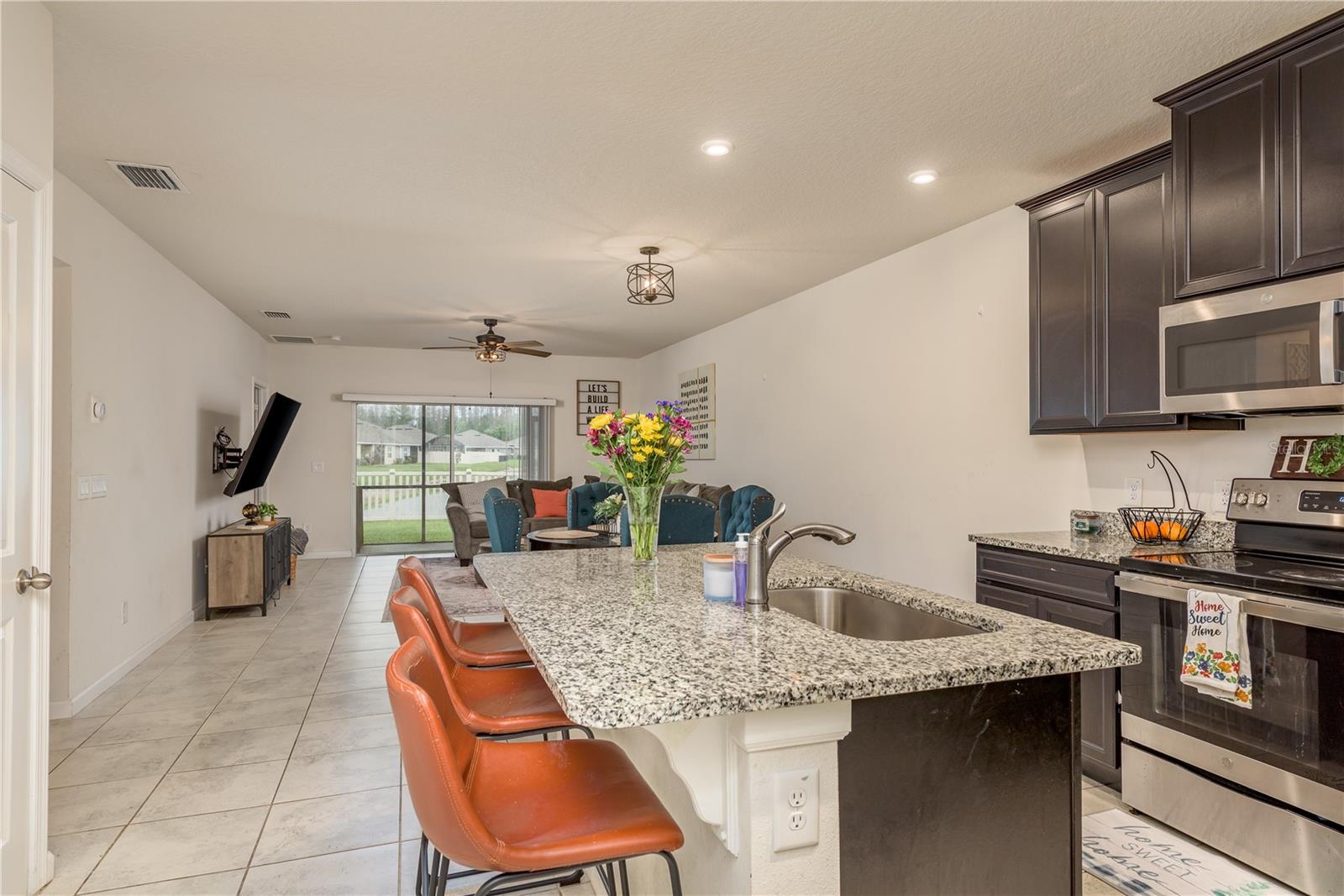 Image 16 of 43 For 17906 Turning Leaf Circle