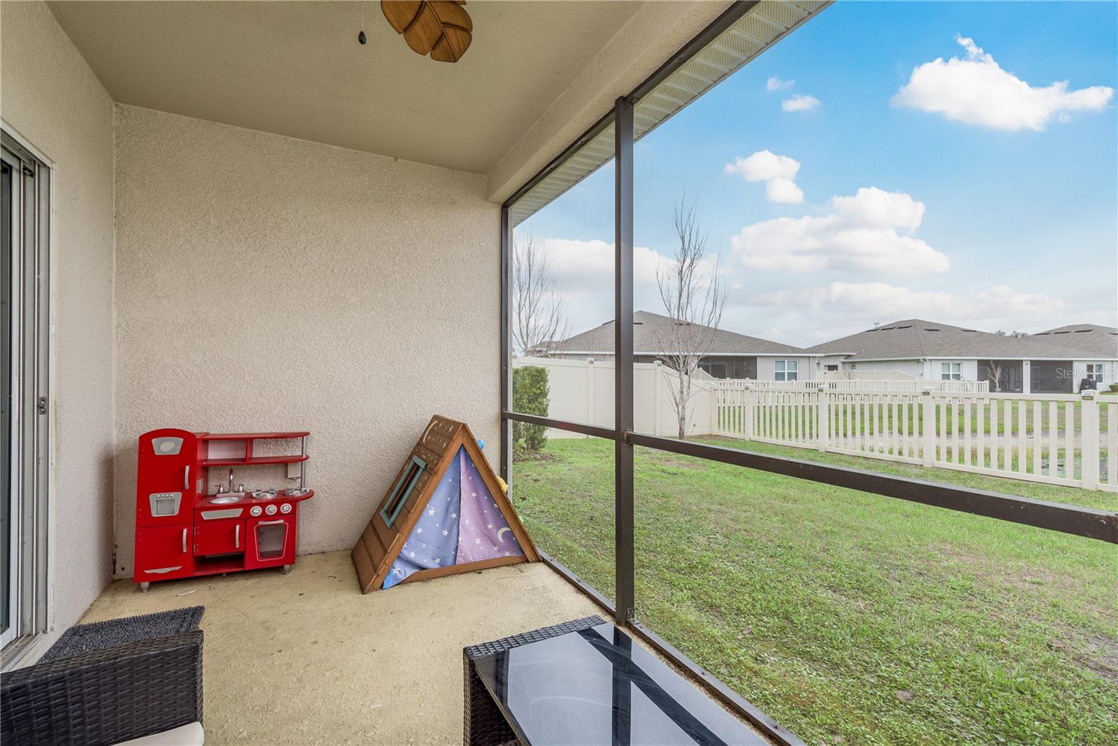 Image 29 of 43 For 17906 Turning Leaf Circle