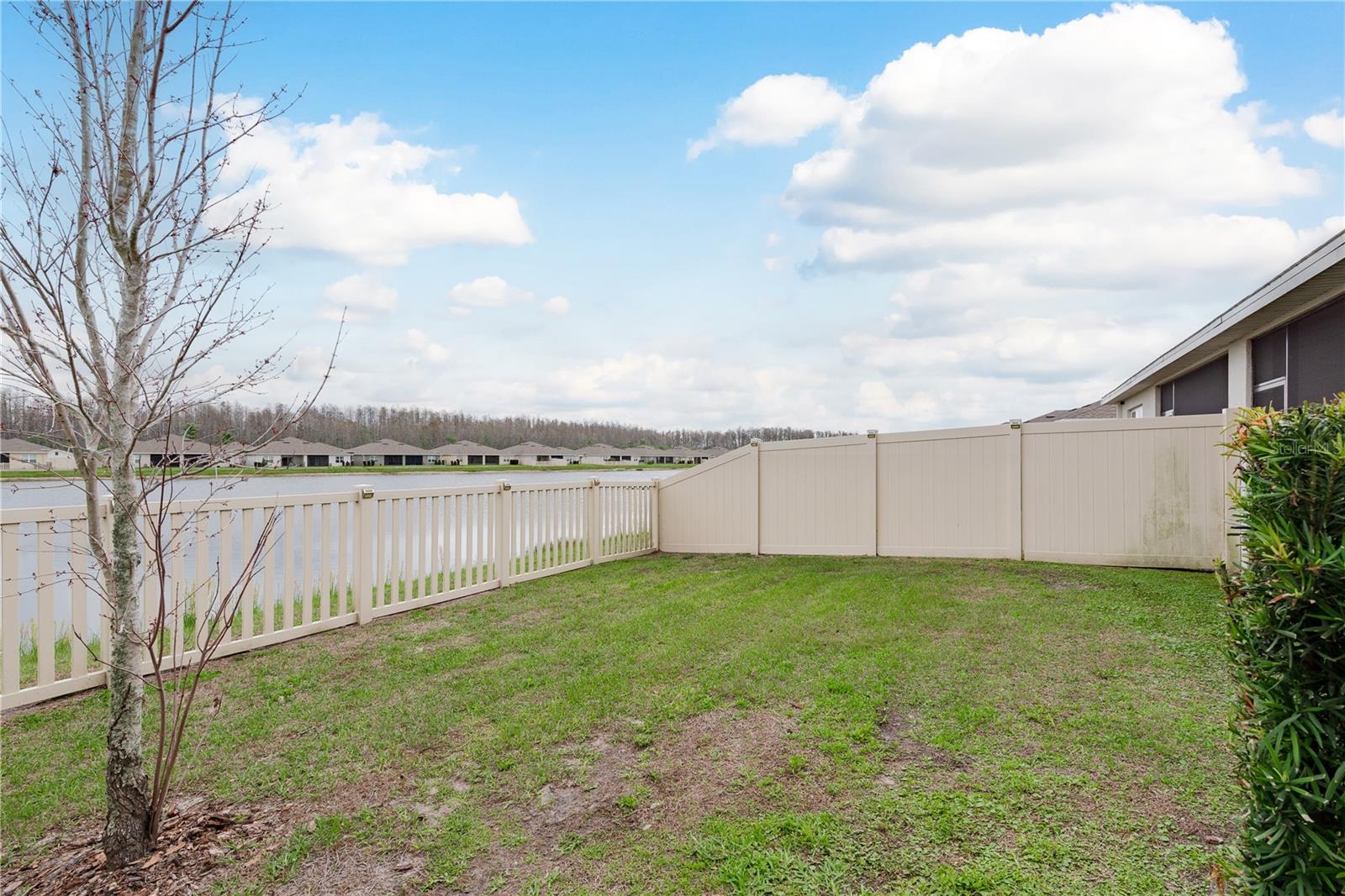 Image 32 of 43 For 17906 Turning Leaf Circle