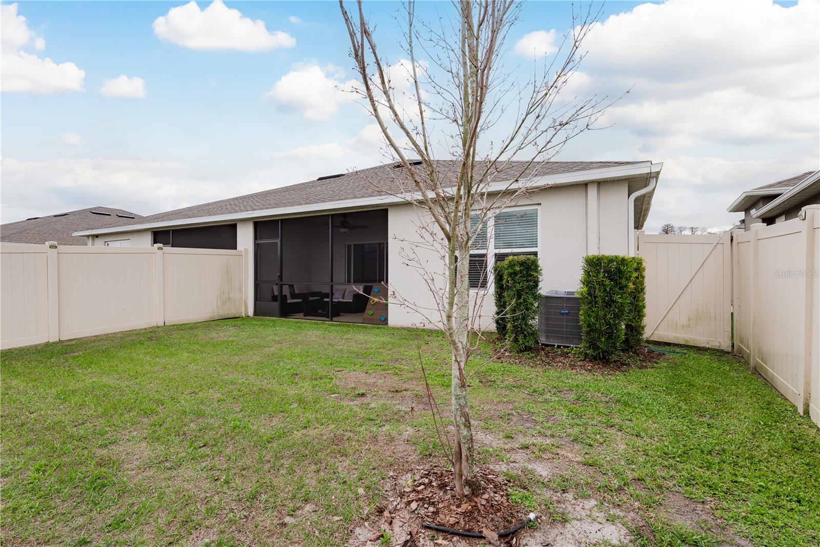 Image 33 of 43 For 17906 Turning Leaf Circle