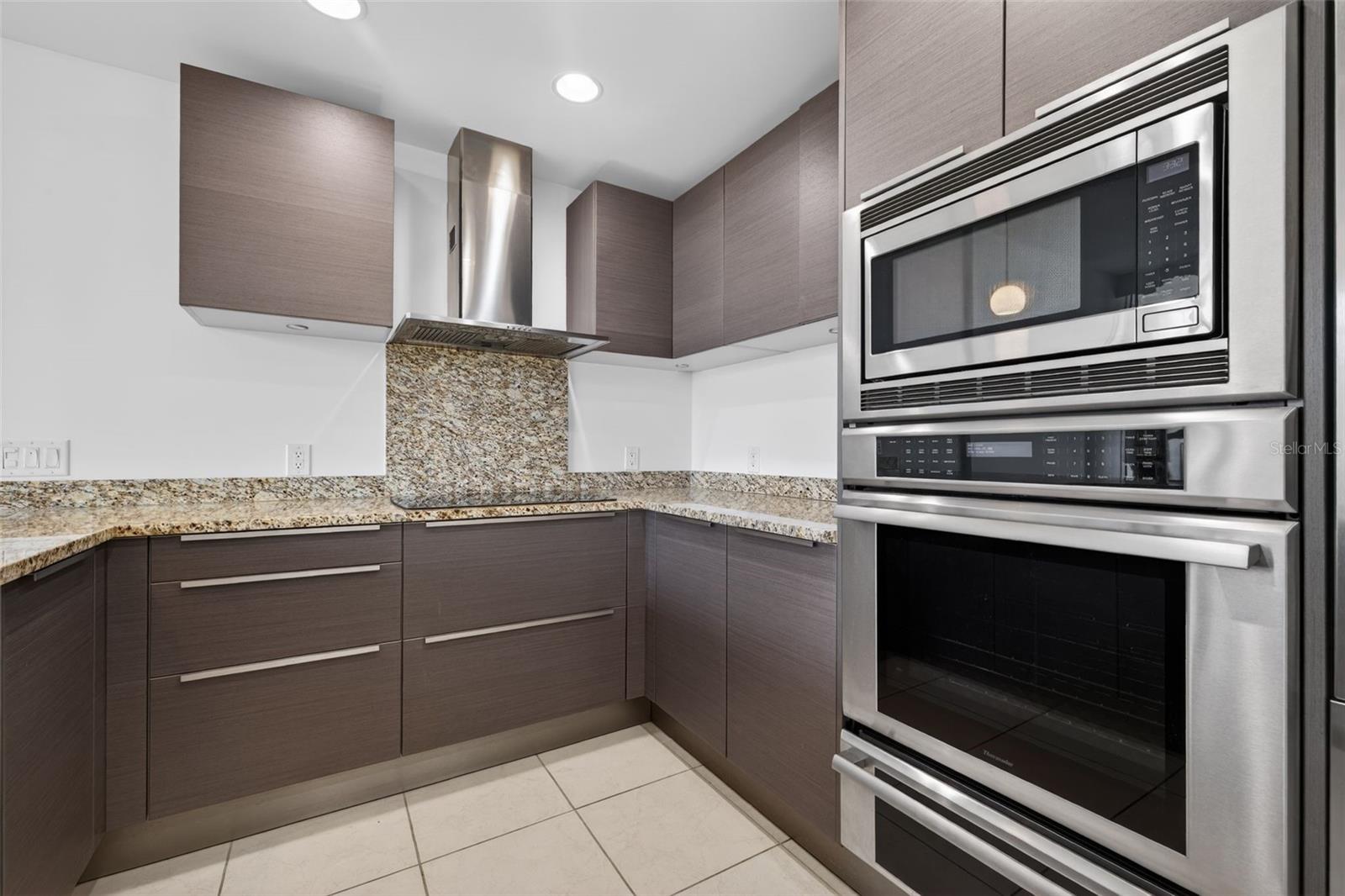 Image 7 of 37 For 175 1st Street S 404