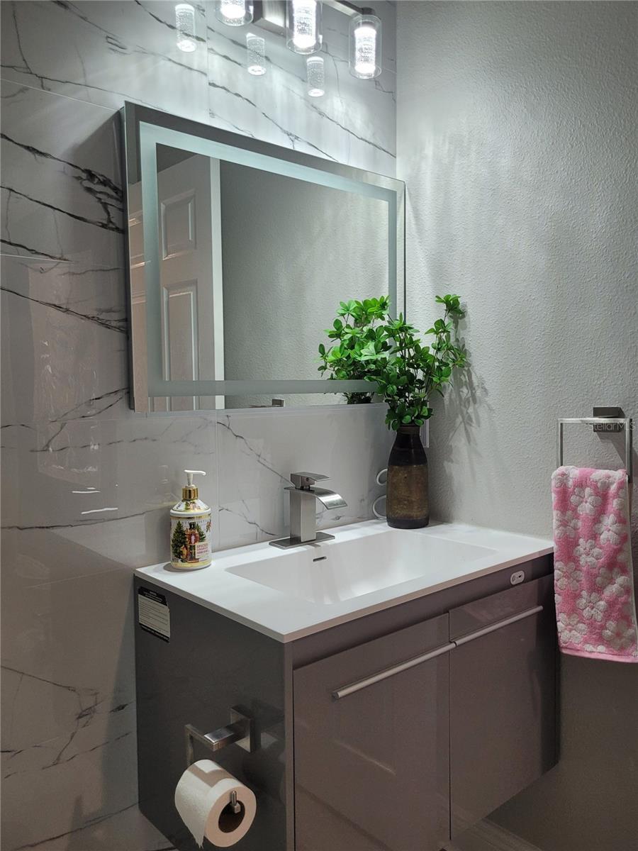 Image 19 of 45 For 21205 Calle Rosa Dr  10