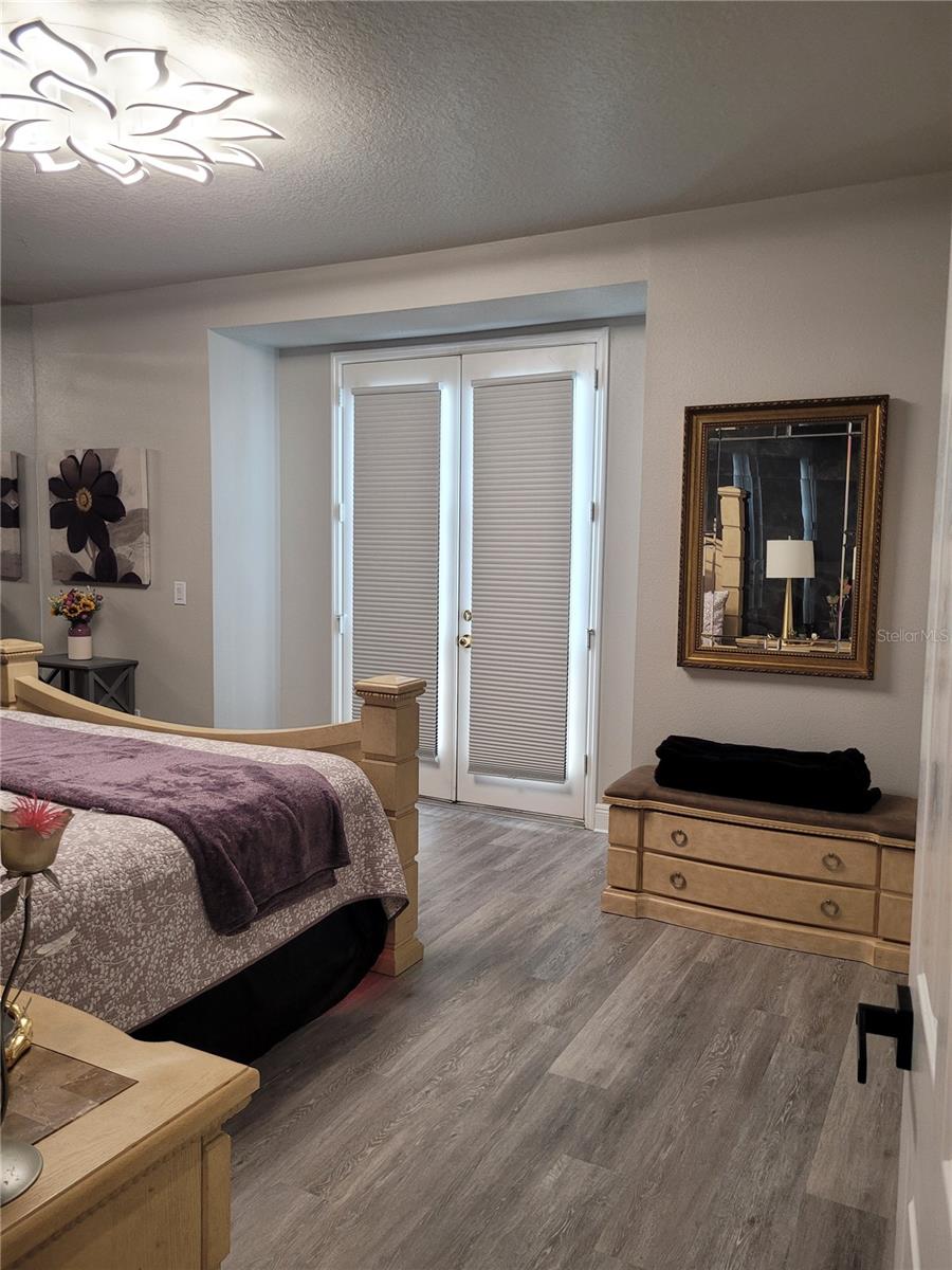 Image 22 of 45 For 21205 Calle Rosa Dr  10