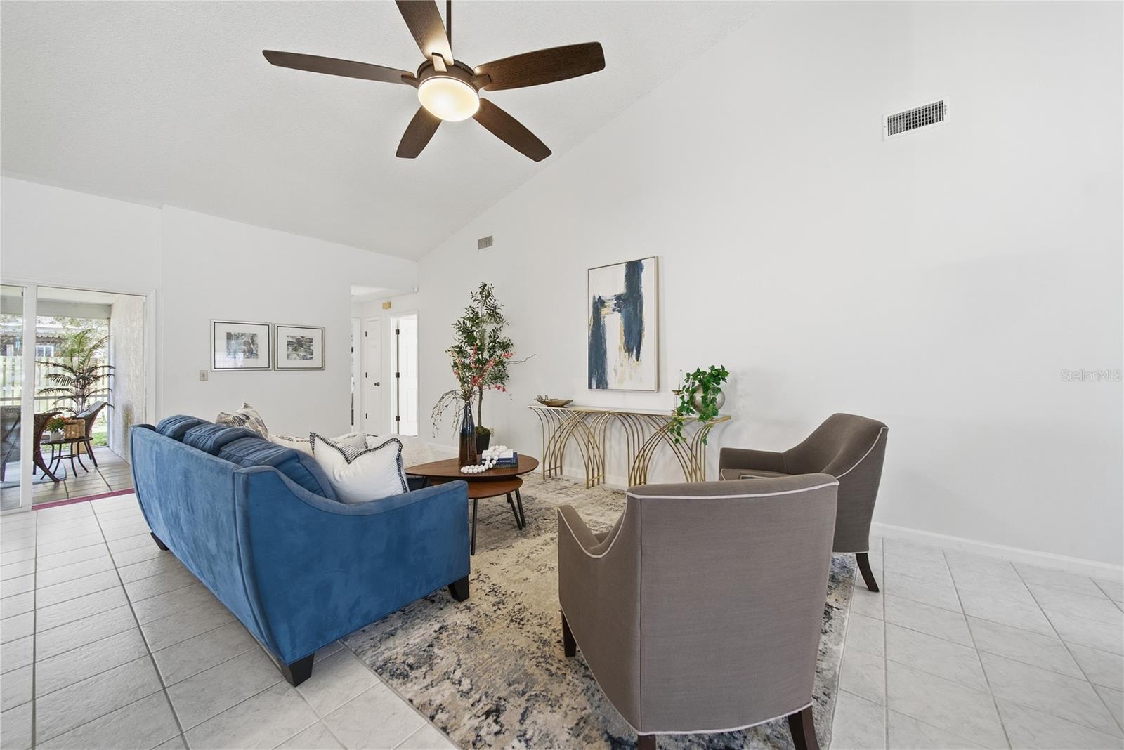 Image 14 of 54 For 1908 River Crossing Drive