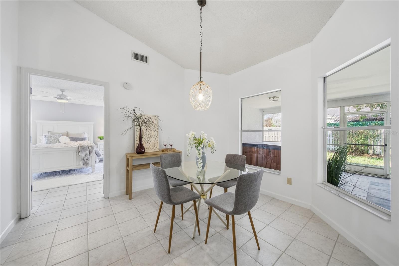 Image 15 of 54 For 1908 River Crossing Drive