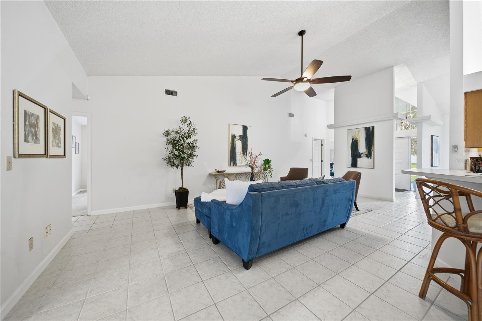 Image 16 of 54 For 1908 River Crossing Drive