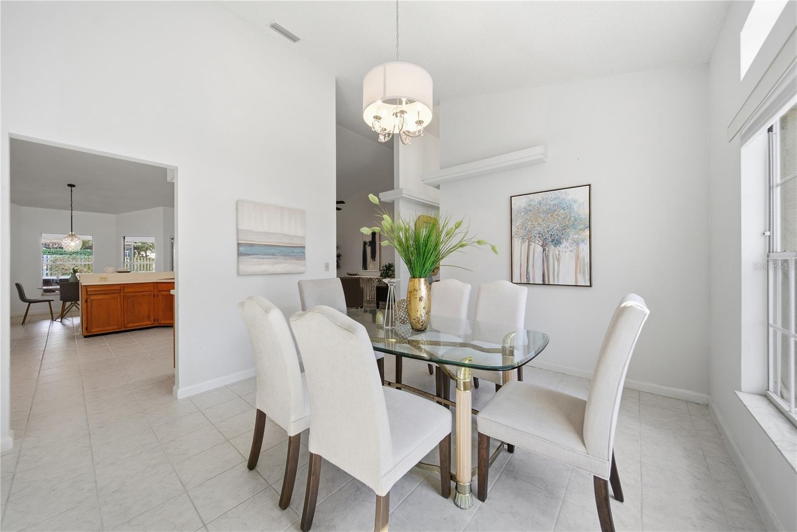 Image 8 of 54 For 1908 River Crossing Drive