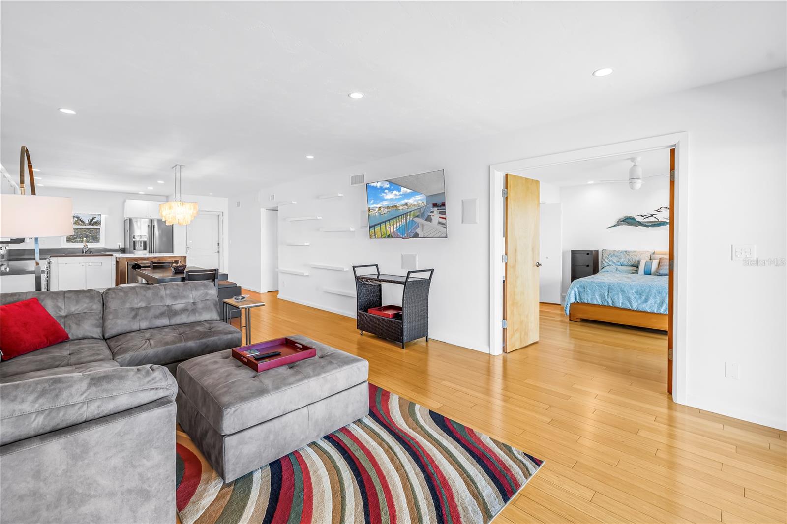 Image 15 of 52 For 340 Pinellas Bayway S 307