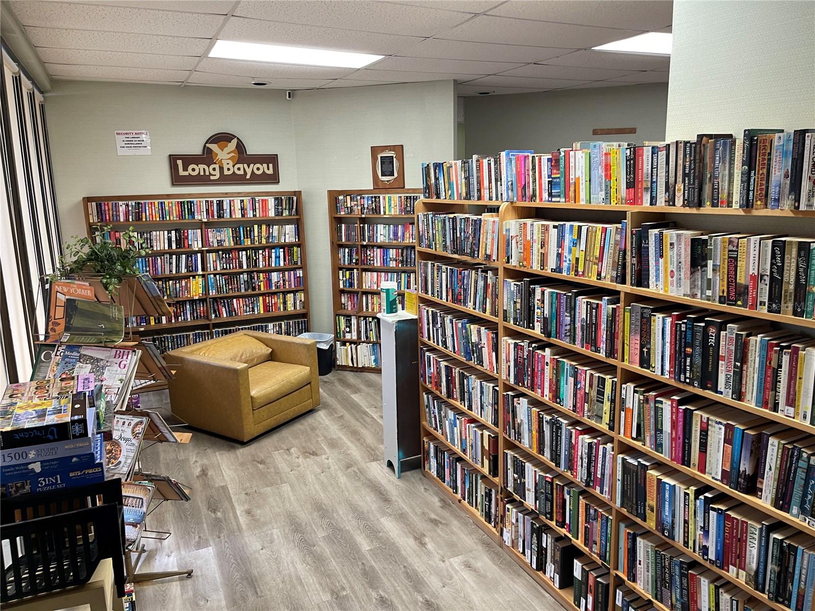 Image 26 of 35 For 9950 62nd Terrace N 106