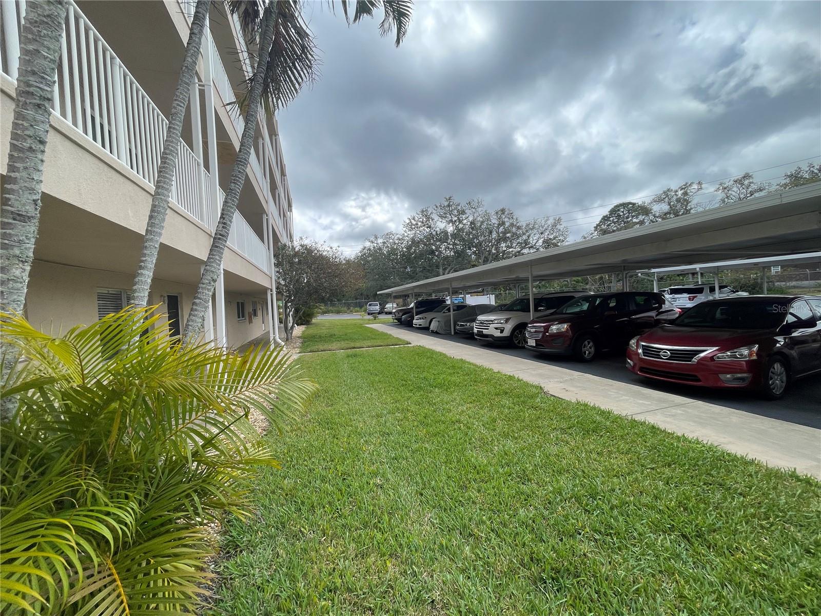 Image 29 of 35 For 9950 62nd Terrace N 106