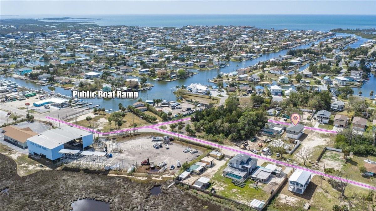 Listing photo id 39 for 5050 Oak Leaf Lane