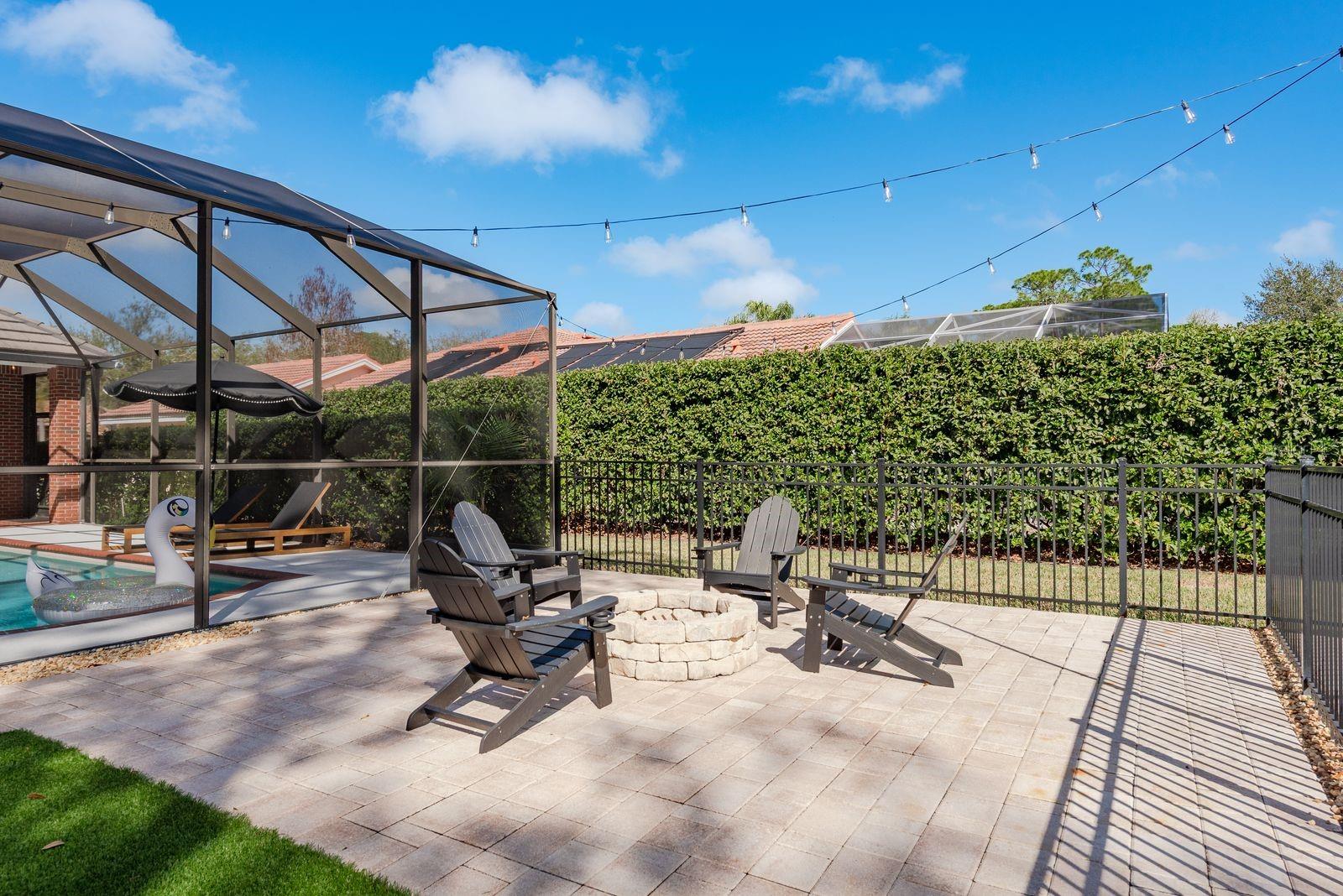 Listing photo id 40 for 1499 Lake Woodlands Parkway