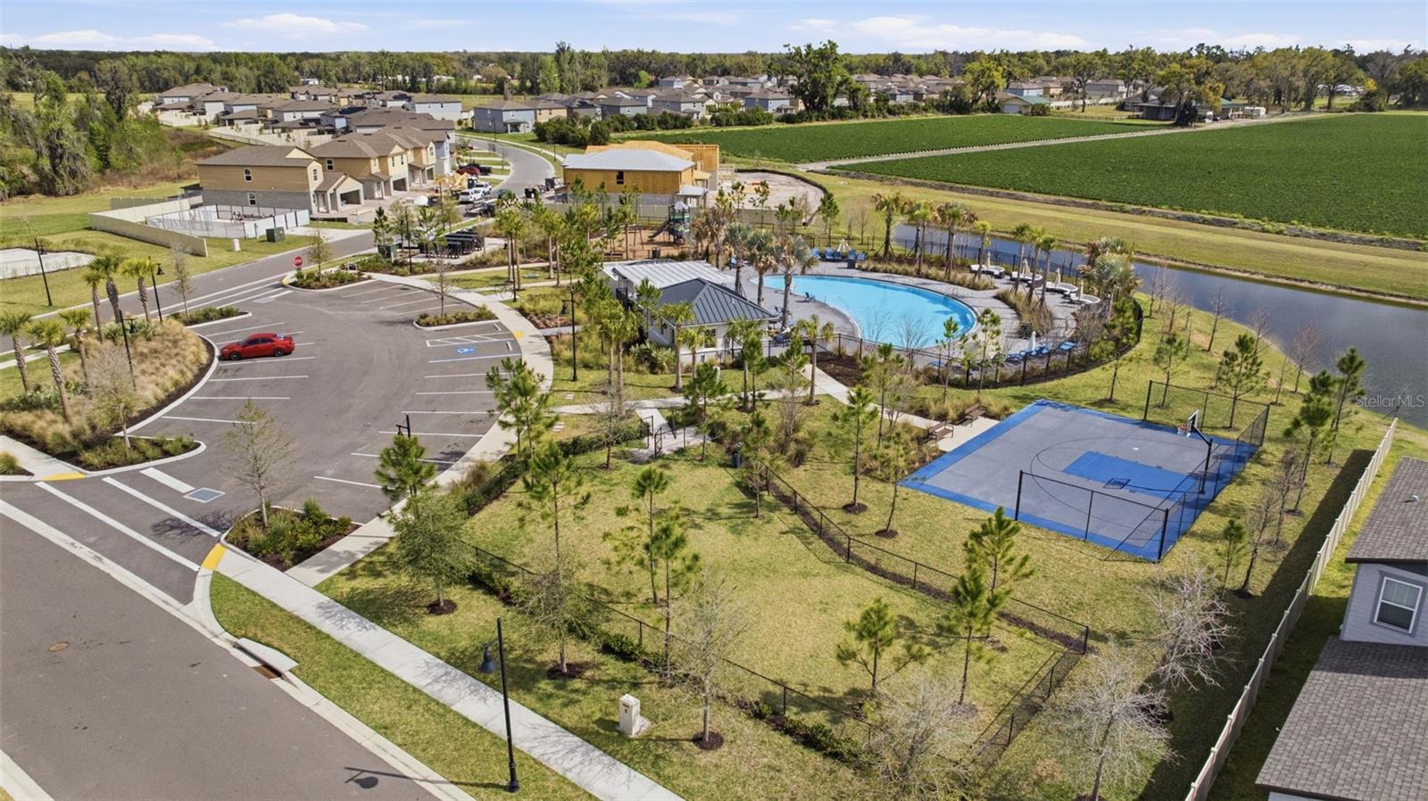 Image 64 of 74 For 2509 Victorious Falls Avenue