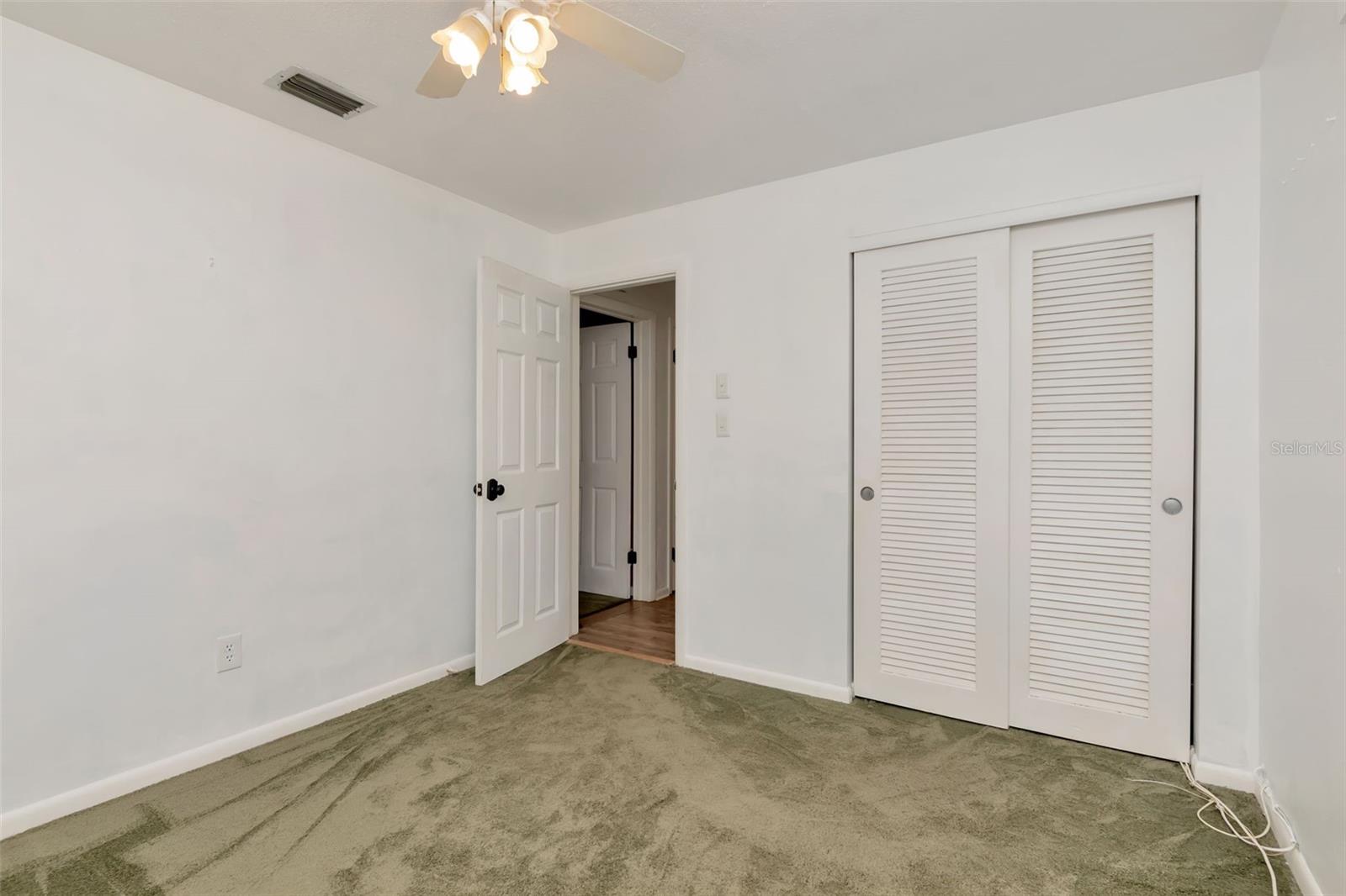 Image 12 of 36 For 101 Maywood Avenue