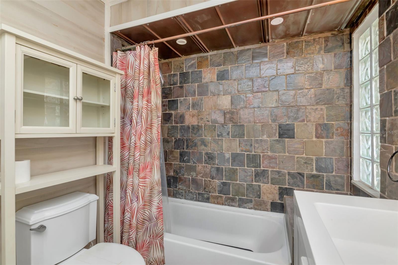 Image 14 of 36 For 101 Maywood Avenue