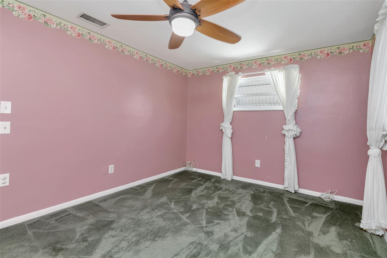 Image 16 of 36 For 101 Maywood Avenue