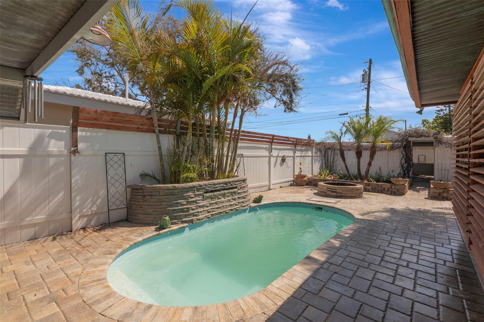 Image 25 of 36 For 101 Maywood Avenue