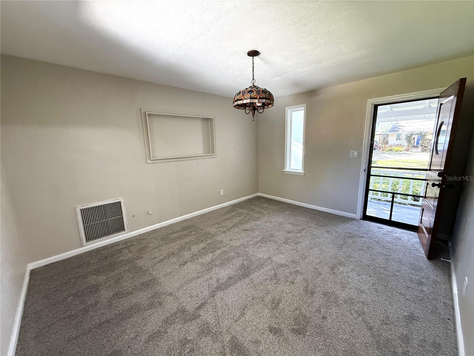 Image 13 of 28 For 6923 Dartmouth Avenue N