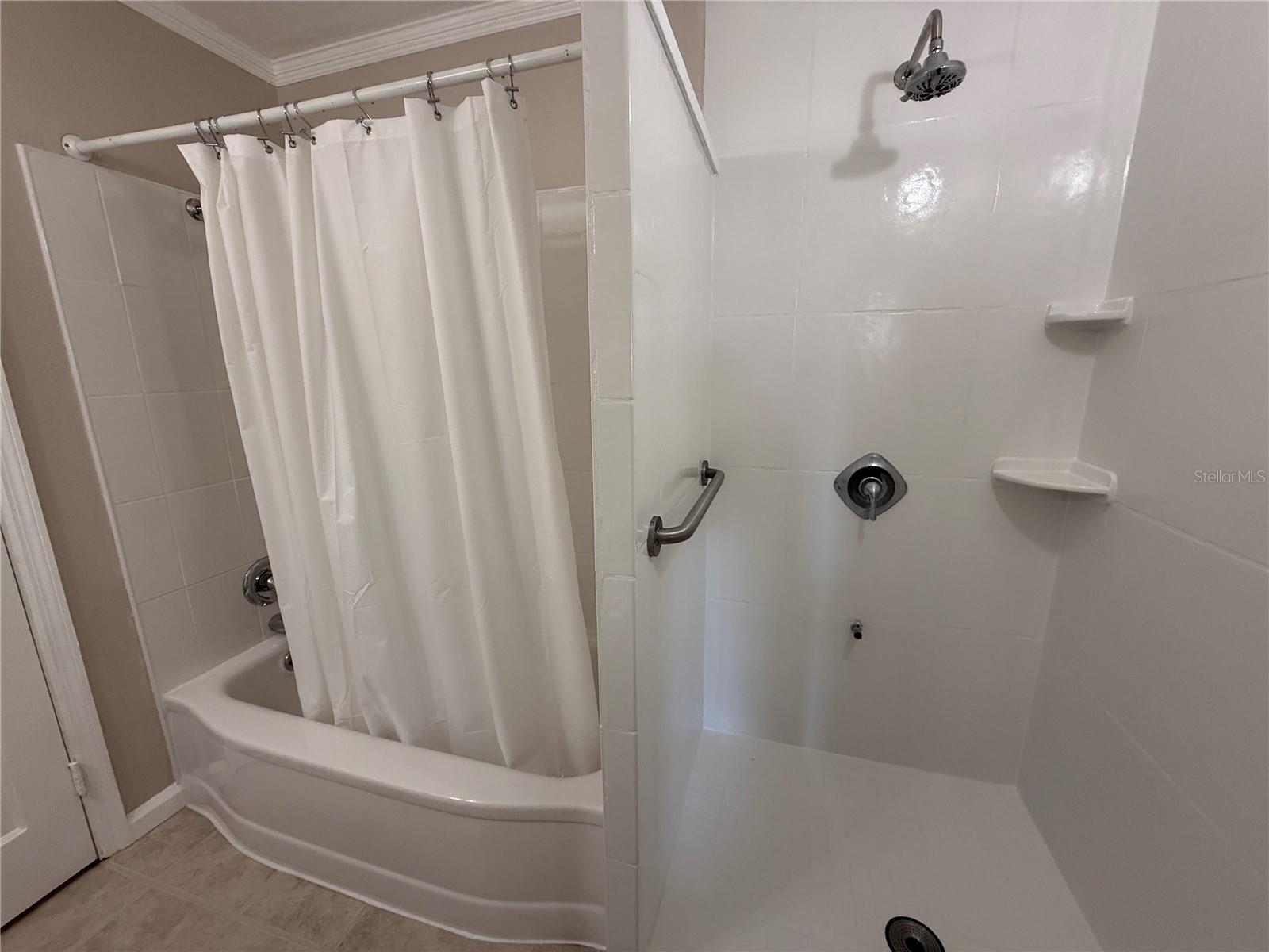 Image 21 of 28 For 6923 Dartmouth Avenue N