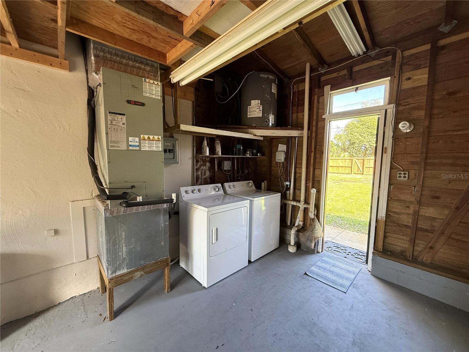 Image 25 of 28 For 6923 Dartmouth Avenue N