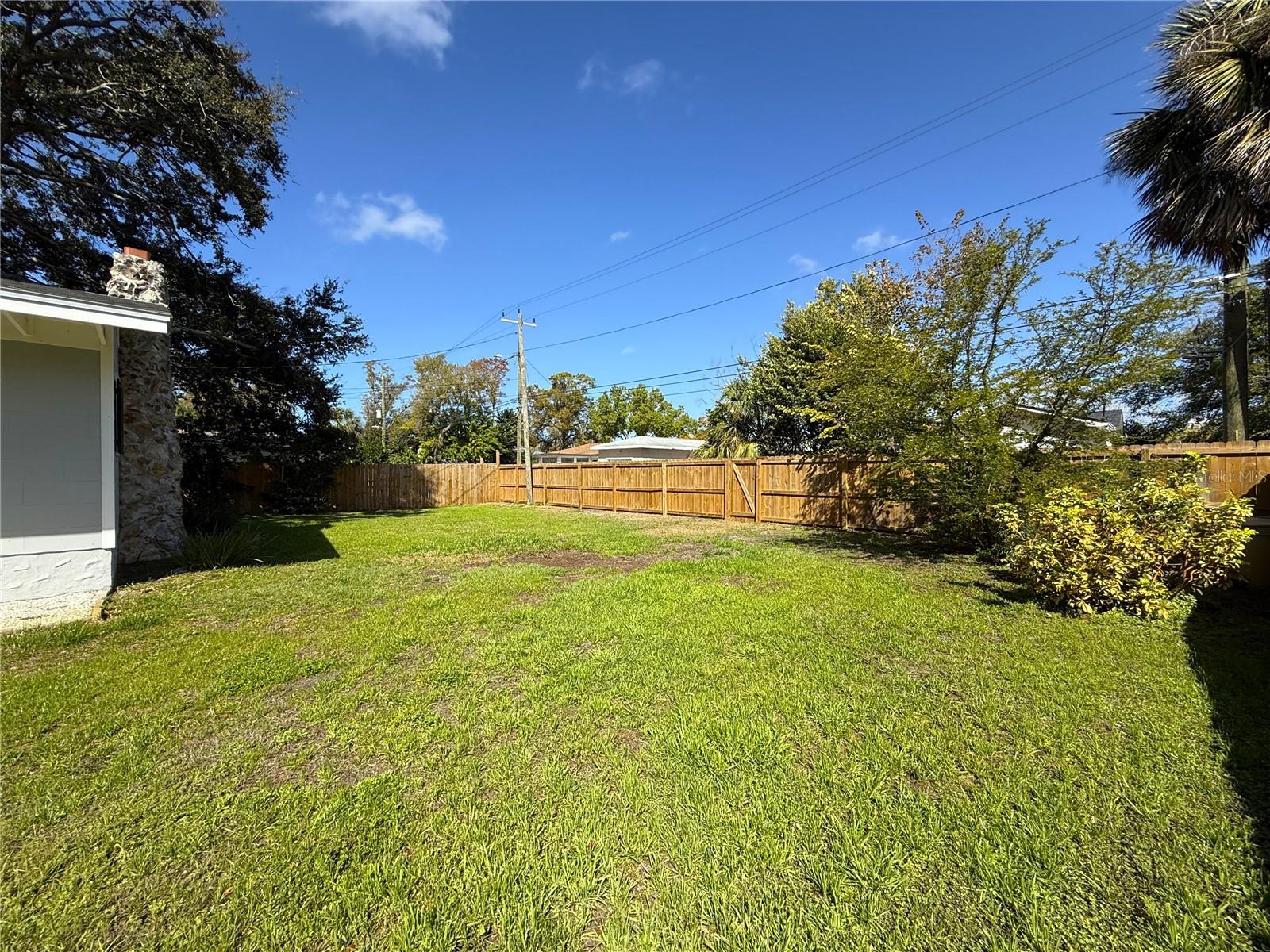 Image 27 of 28 For 6923 Dartmouth Avenue N