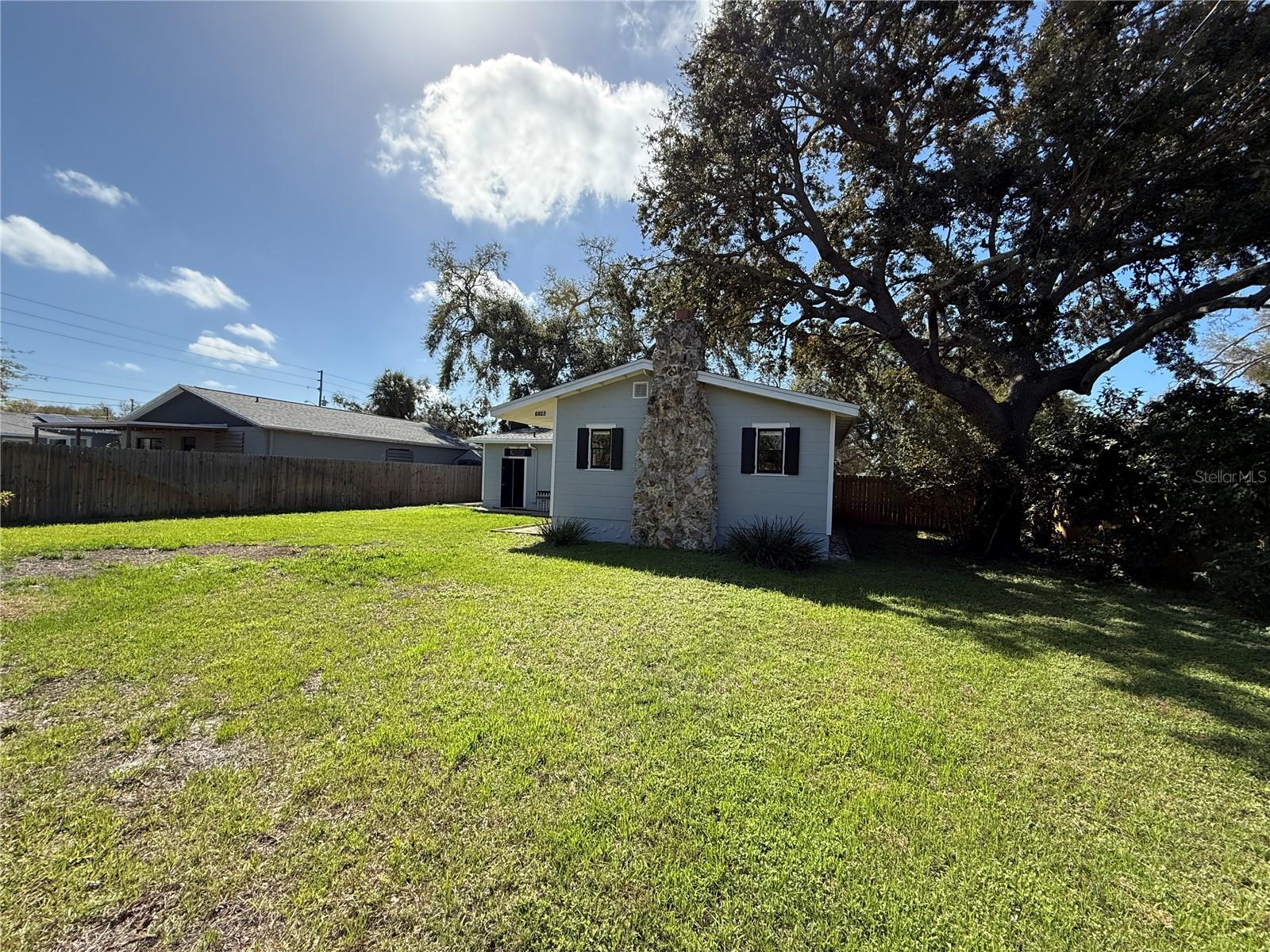 Image 28 of 28 For 6923 Dartmouth Avenue N