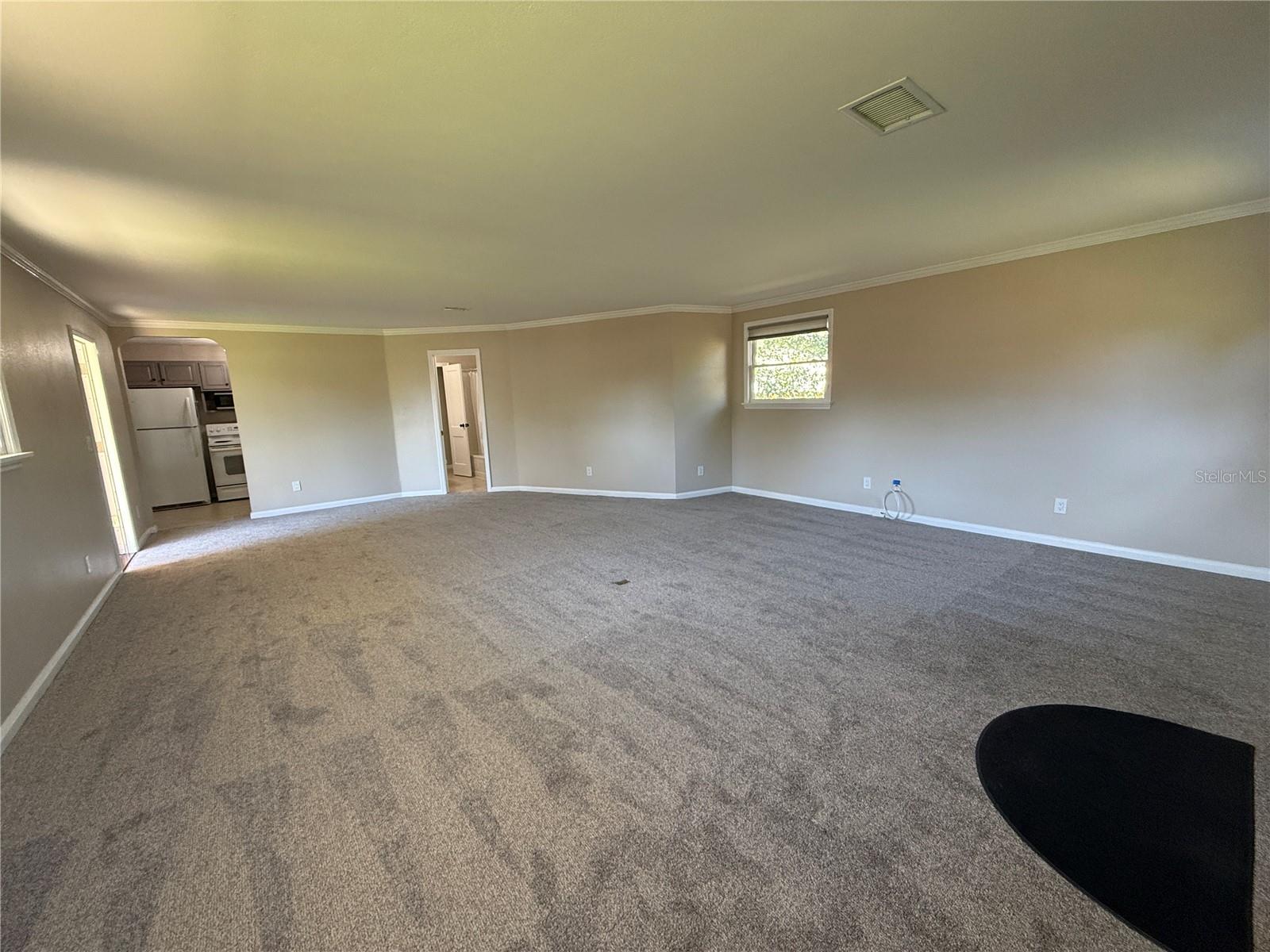 Image 5 of 28 For 6923 Dartmouth Avenue N