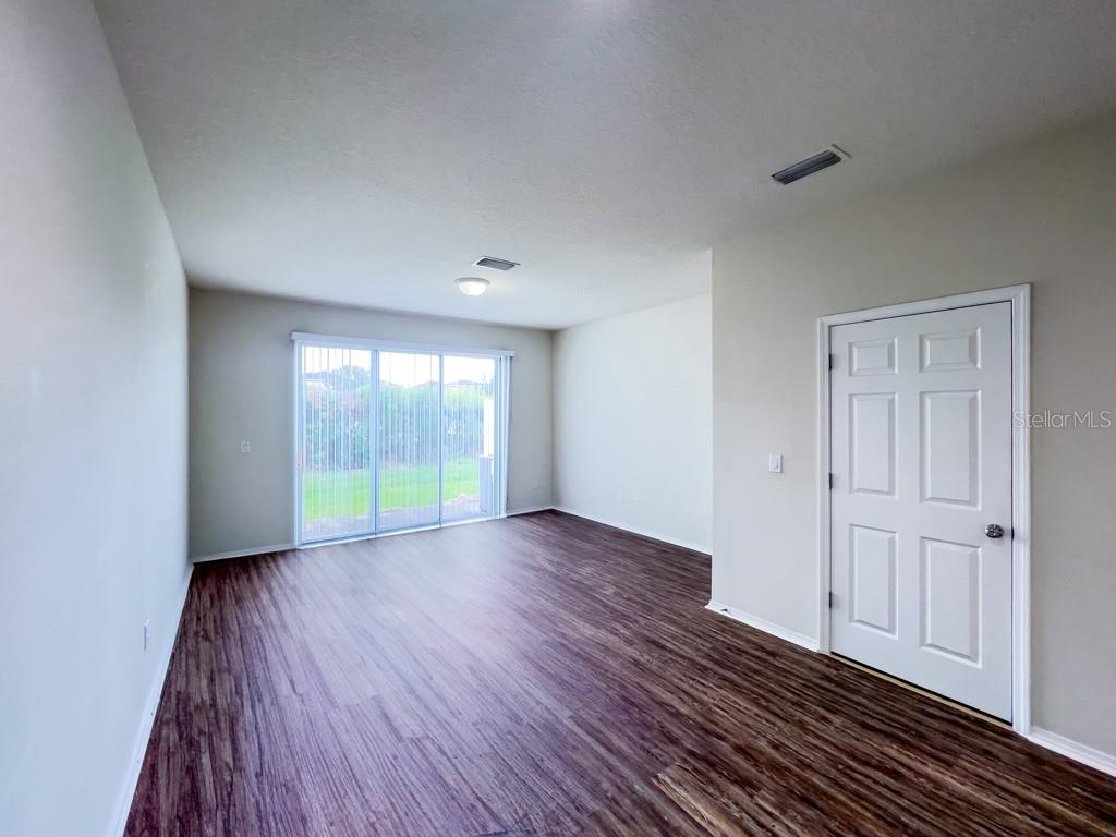 Image 3 of 23 For 4812 White Sanderling Court