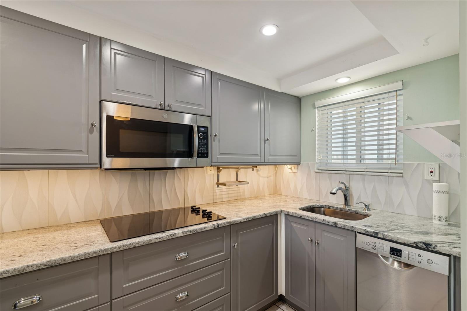 Image 14 of 45 For 1243 Martin Luther King Jr Avenue B501