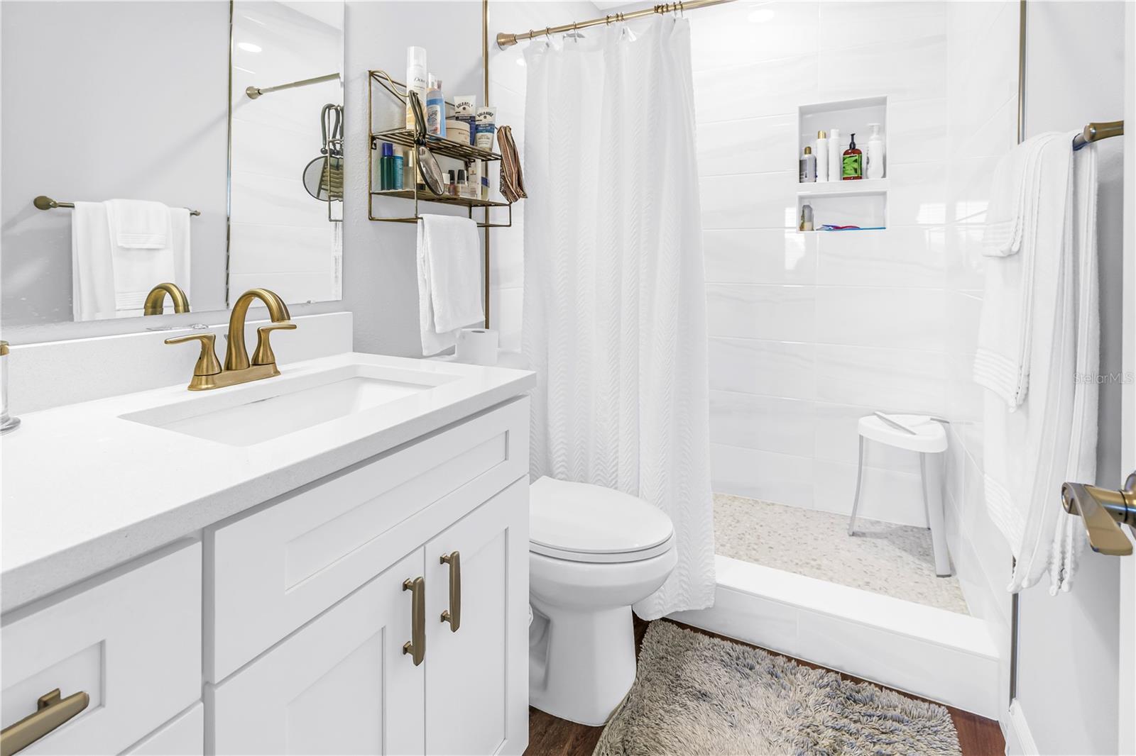 Image 16 of 28 For 5920 80th Street N 404