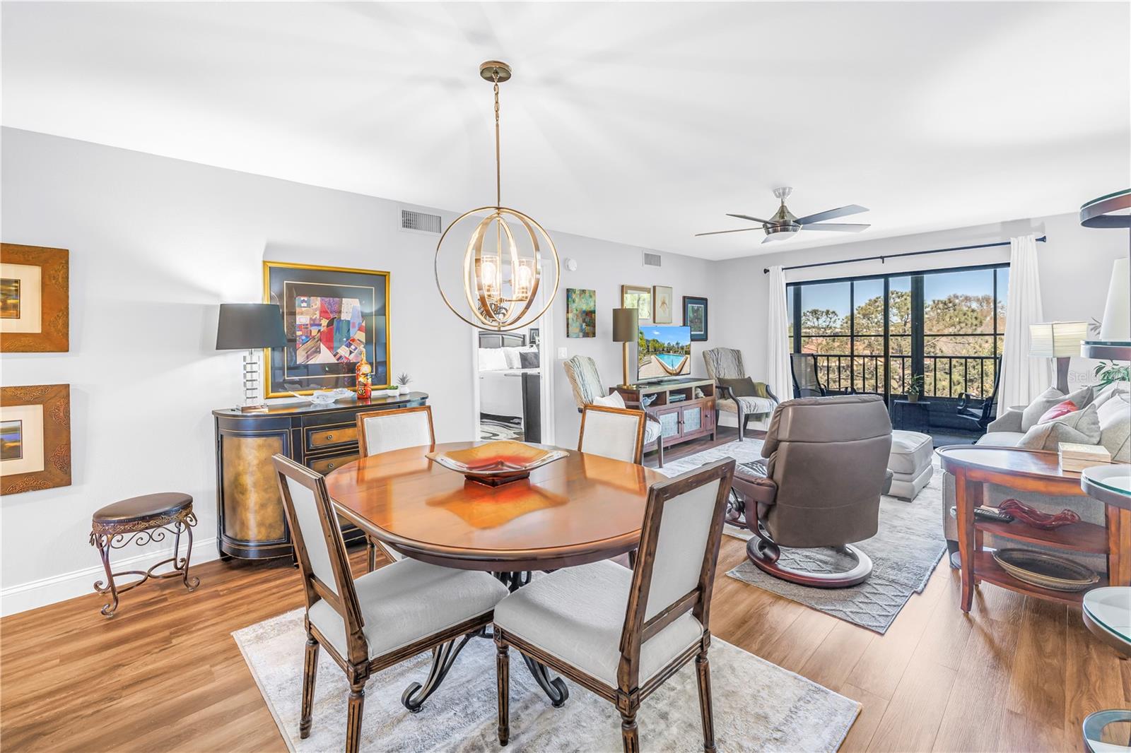 Image 8 of 28 For 5920 80th Street N 404