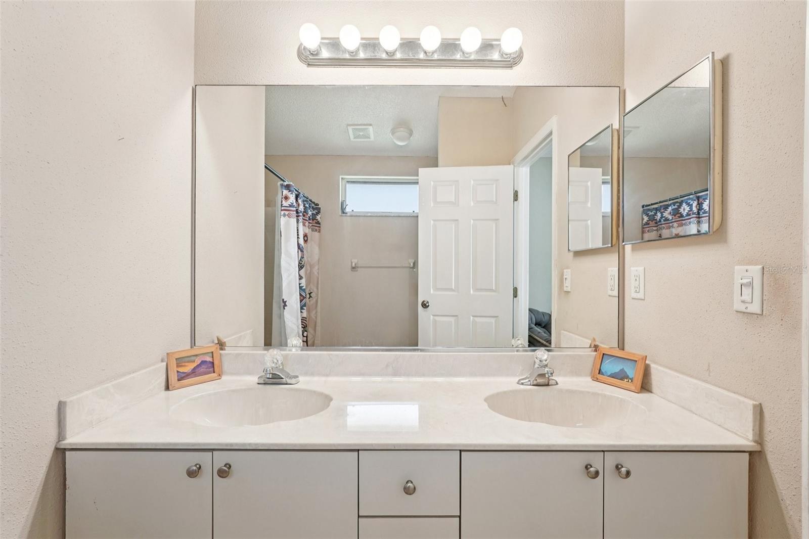 Image 16 of 23 For 3225 Gulf Watch Court