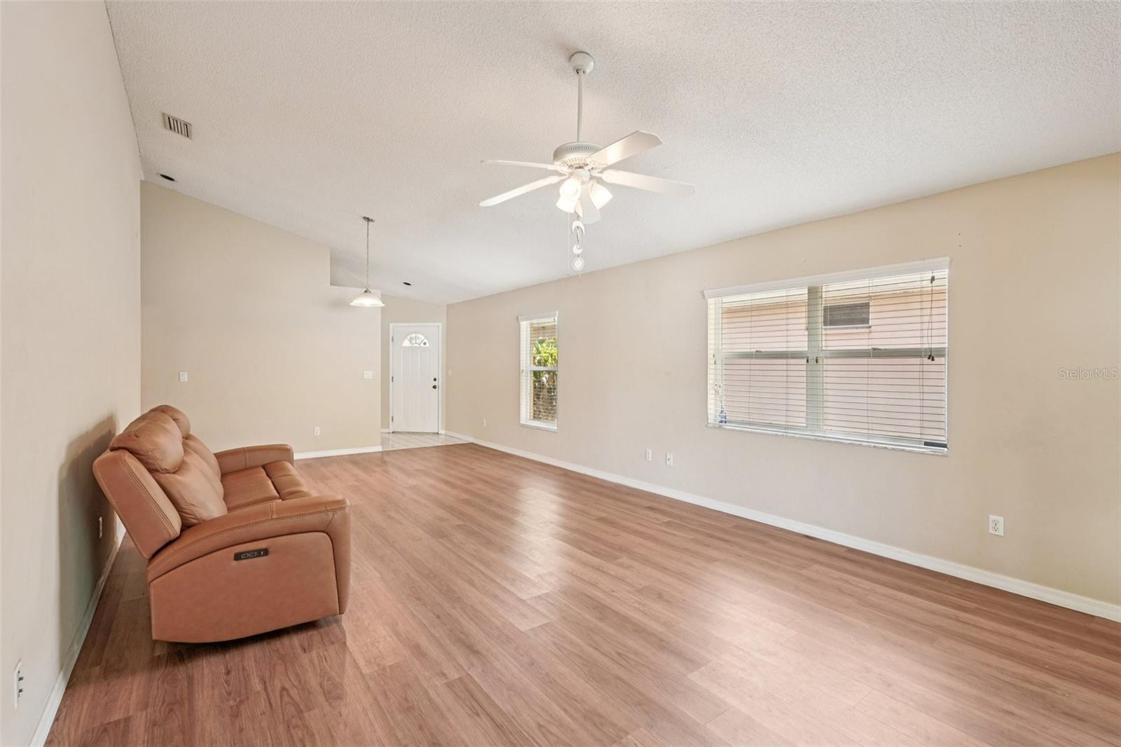 Image 8 of 23 For 3225 Gulf Watch Court