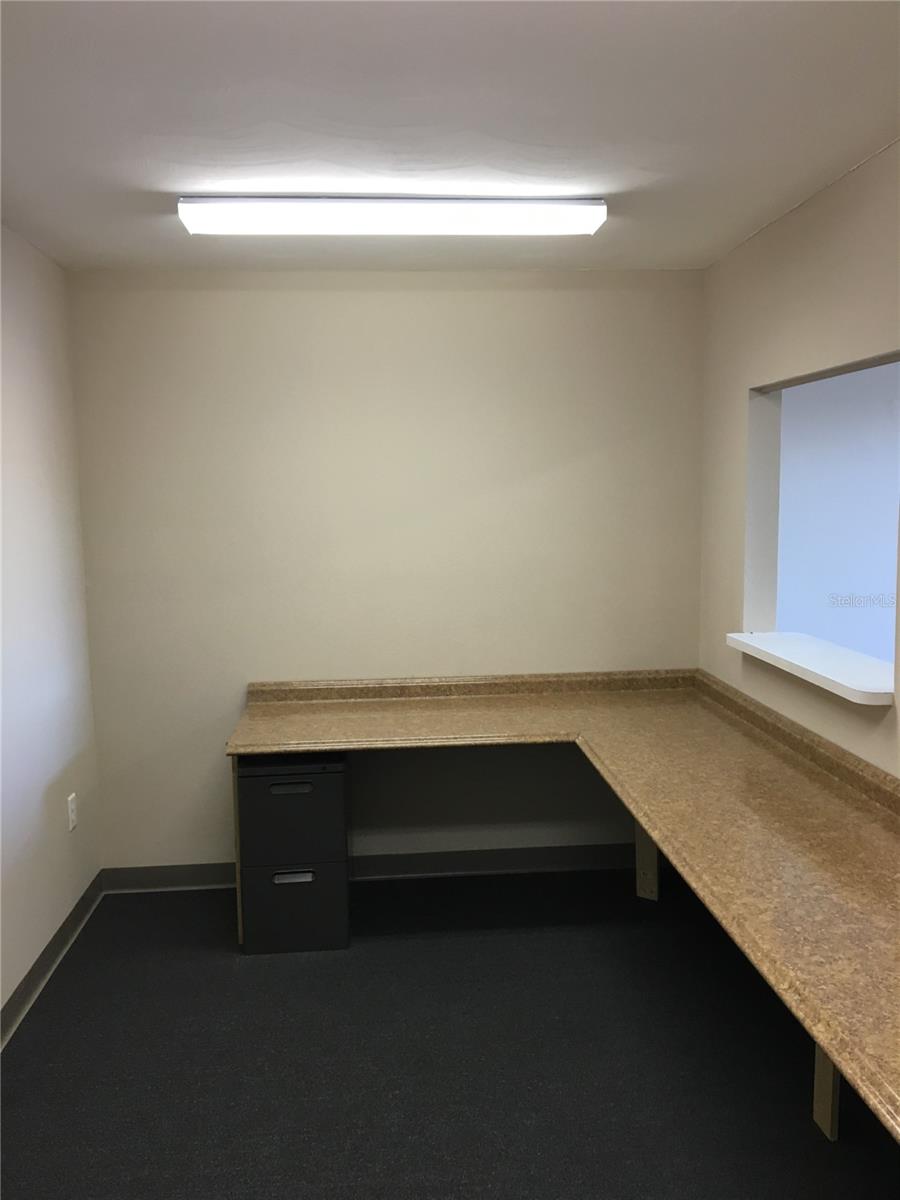 Image 5 of 5 For 13910 Fivay Road 10