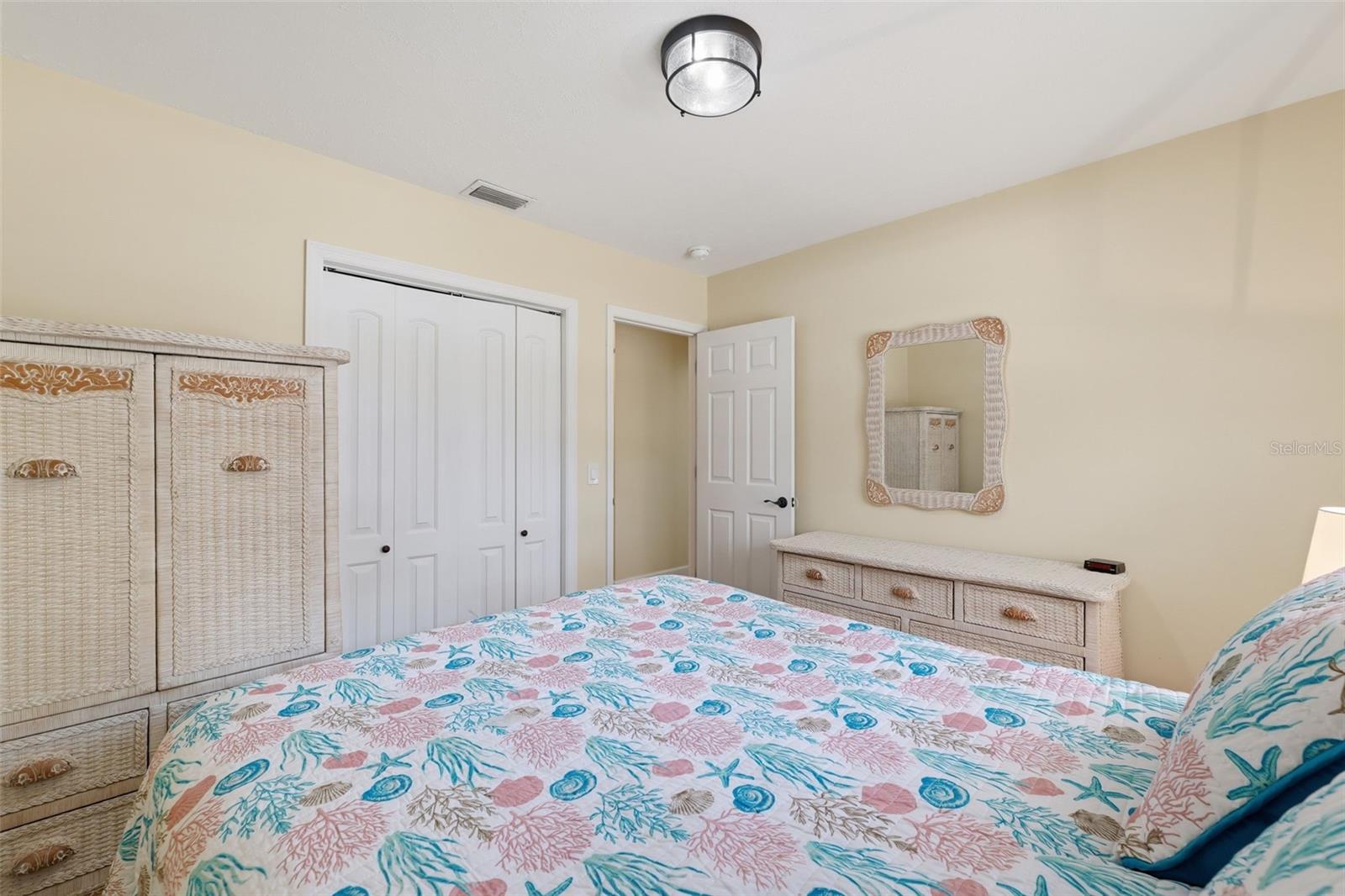 Image 23 of 39 For 12721 Carte Drive