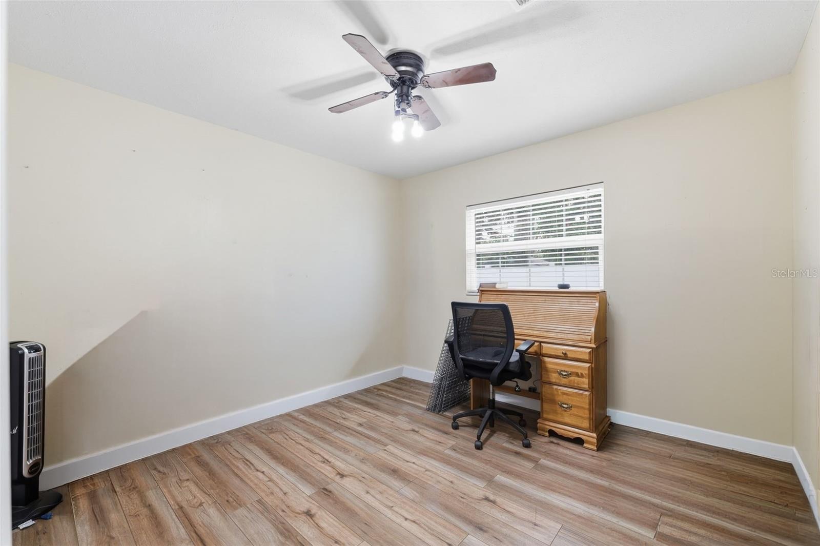 Image 28 of 39 For 12721 Carte Drive