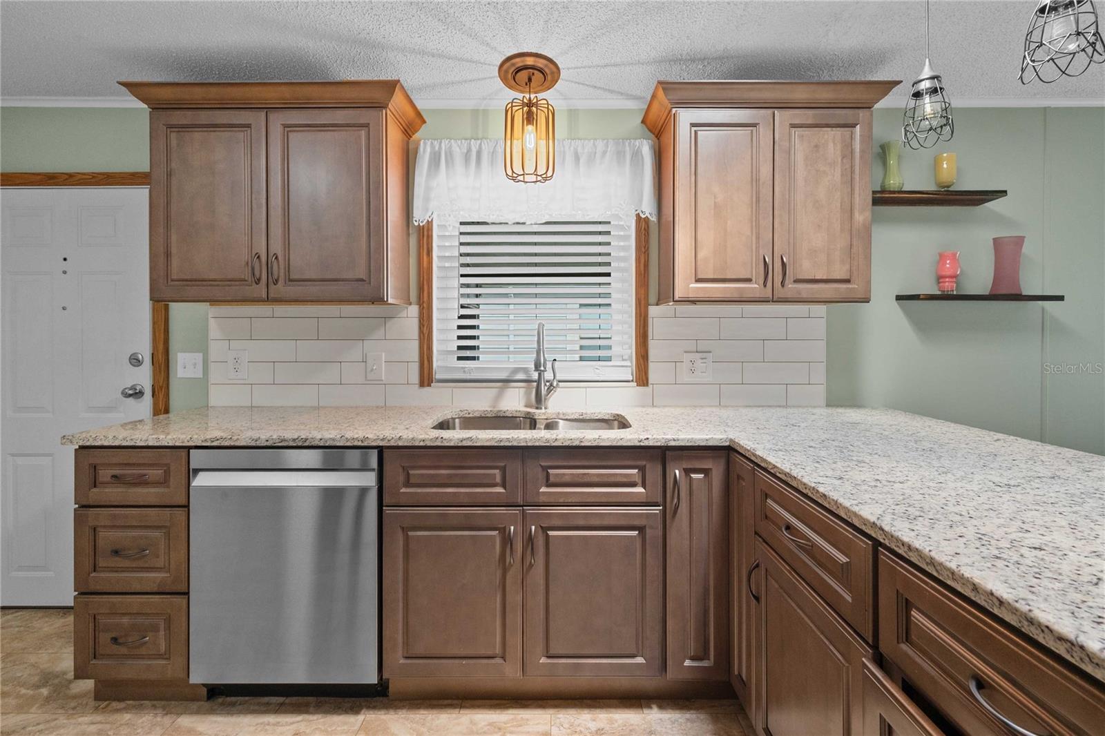 Image 4 of 55 For 7039 Siesta Street