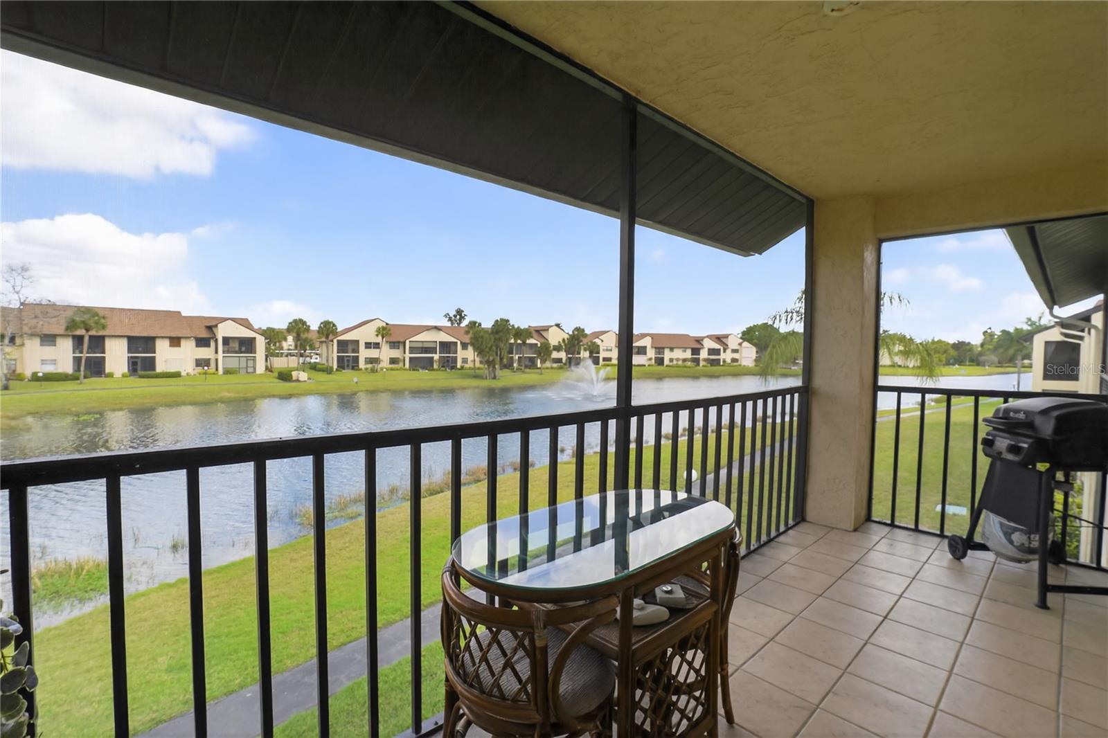 Image 20 of 23 For 8565 Charter Club Circle 6