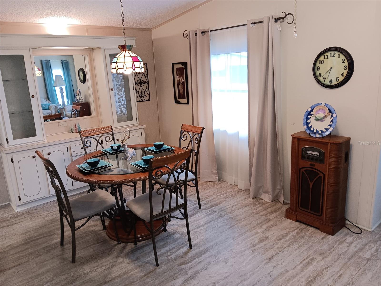 Image 10 of 44 For 37536 Amigo Drive