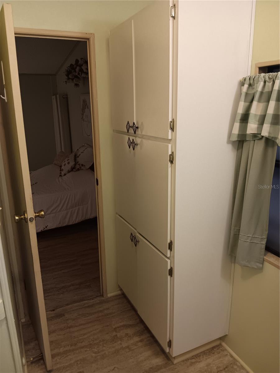 Image 22 of 44 For 37536 Amigo Drive