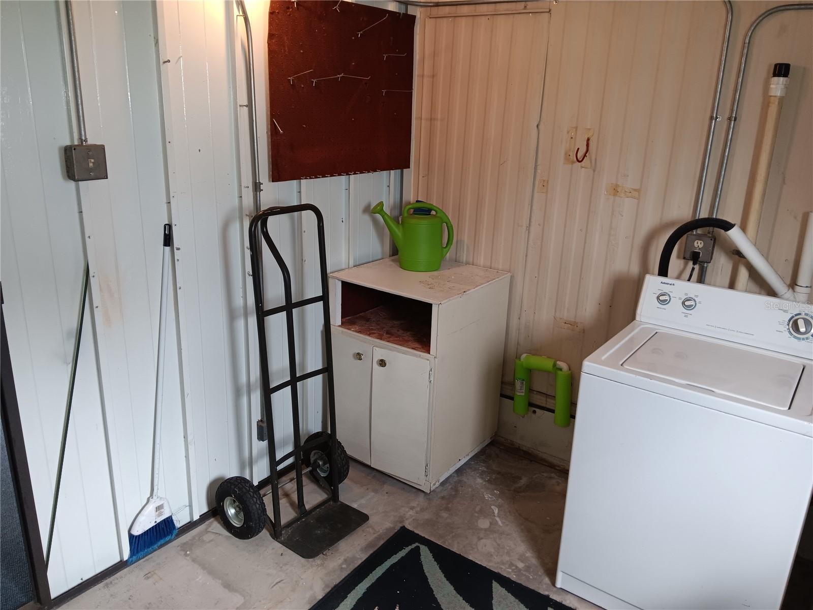 Image 34 of 44 For 37536 Amigo Drive