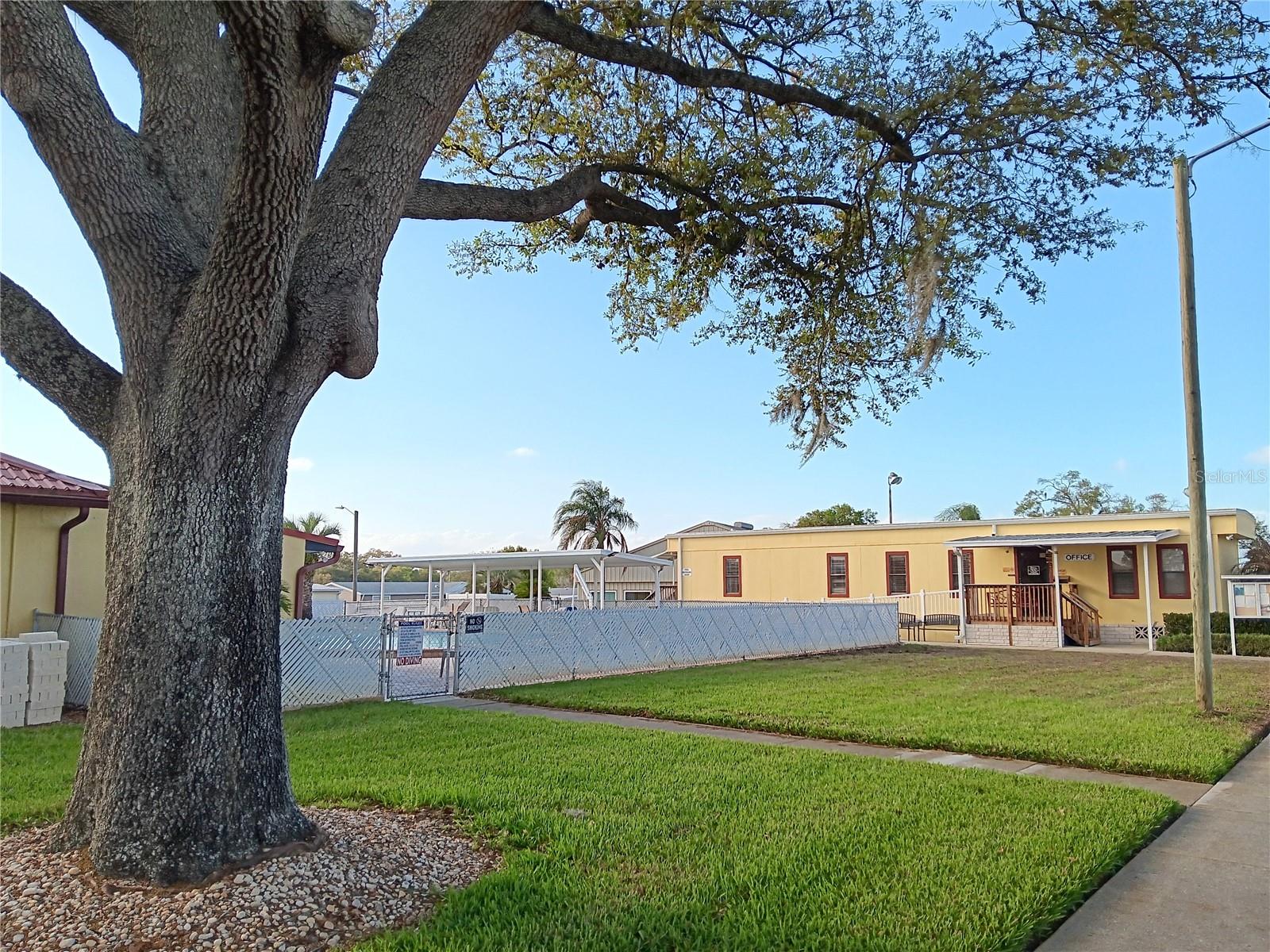 Image 41 of 44 For 37536 Amigo Drive