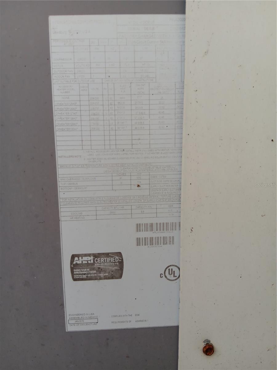 Image 5 of 44 For 37536 Amigo Drive