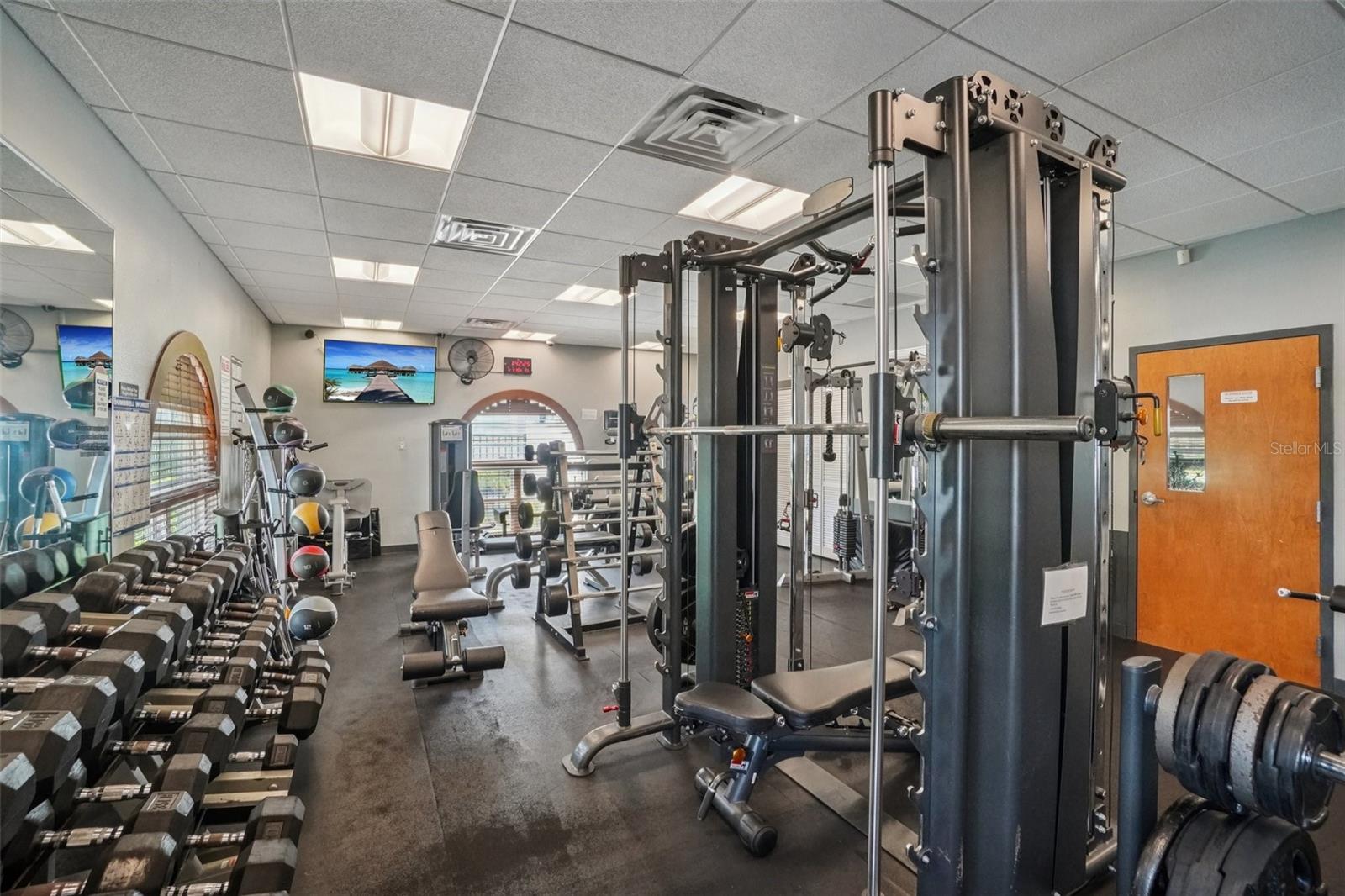 Image 26 of 32 For 12937 Trade Port Place