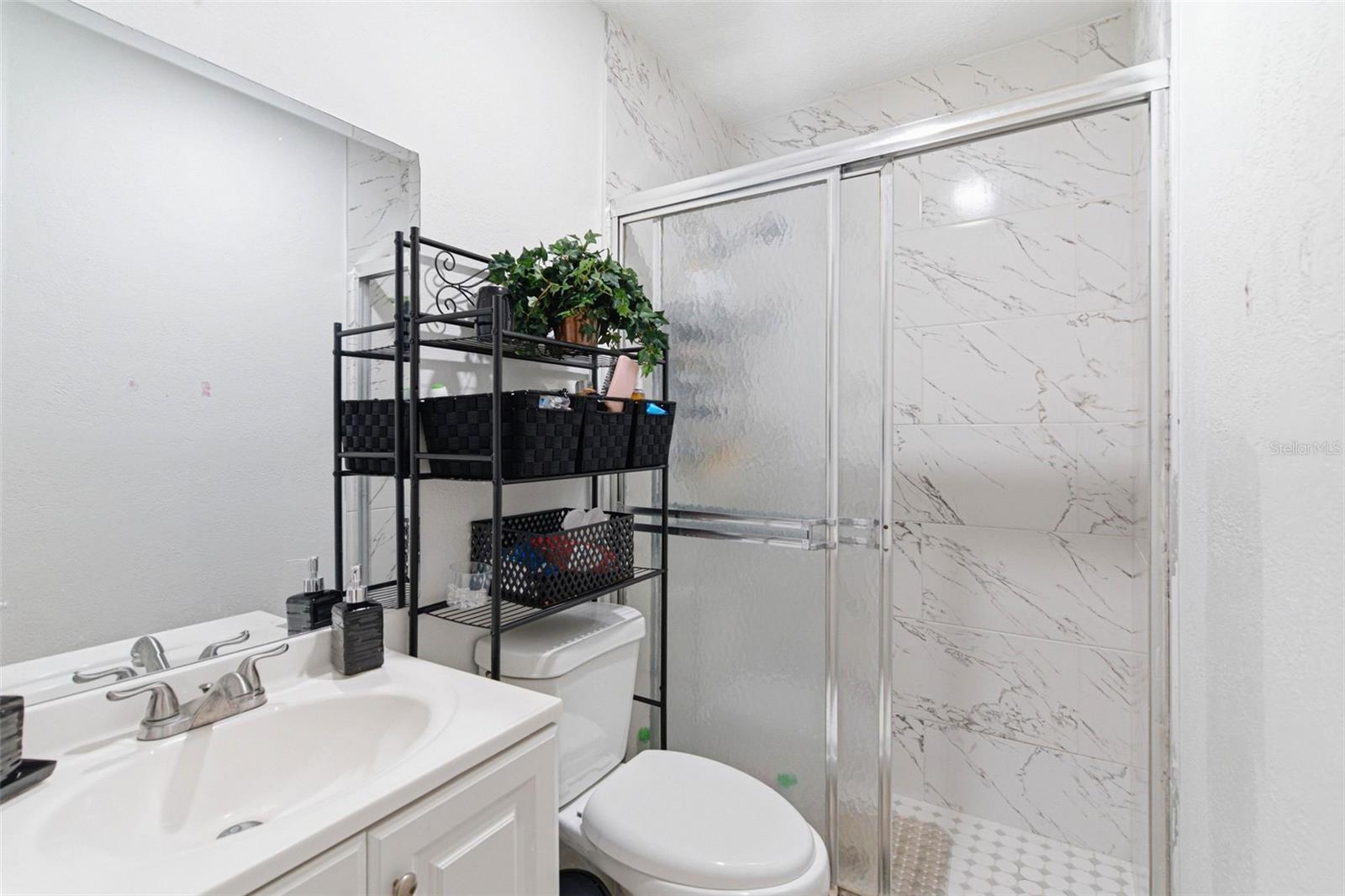 Image 27 of 60 For 2706 Powhatan Avenue