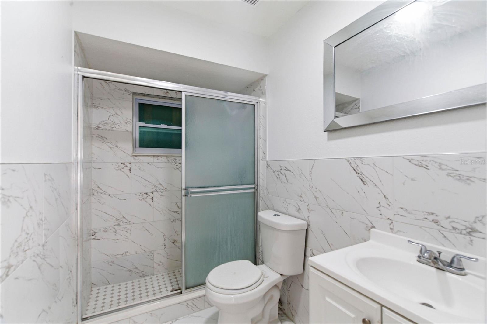 Image 36 of 60 For 2706 Powhatan Avenue