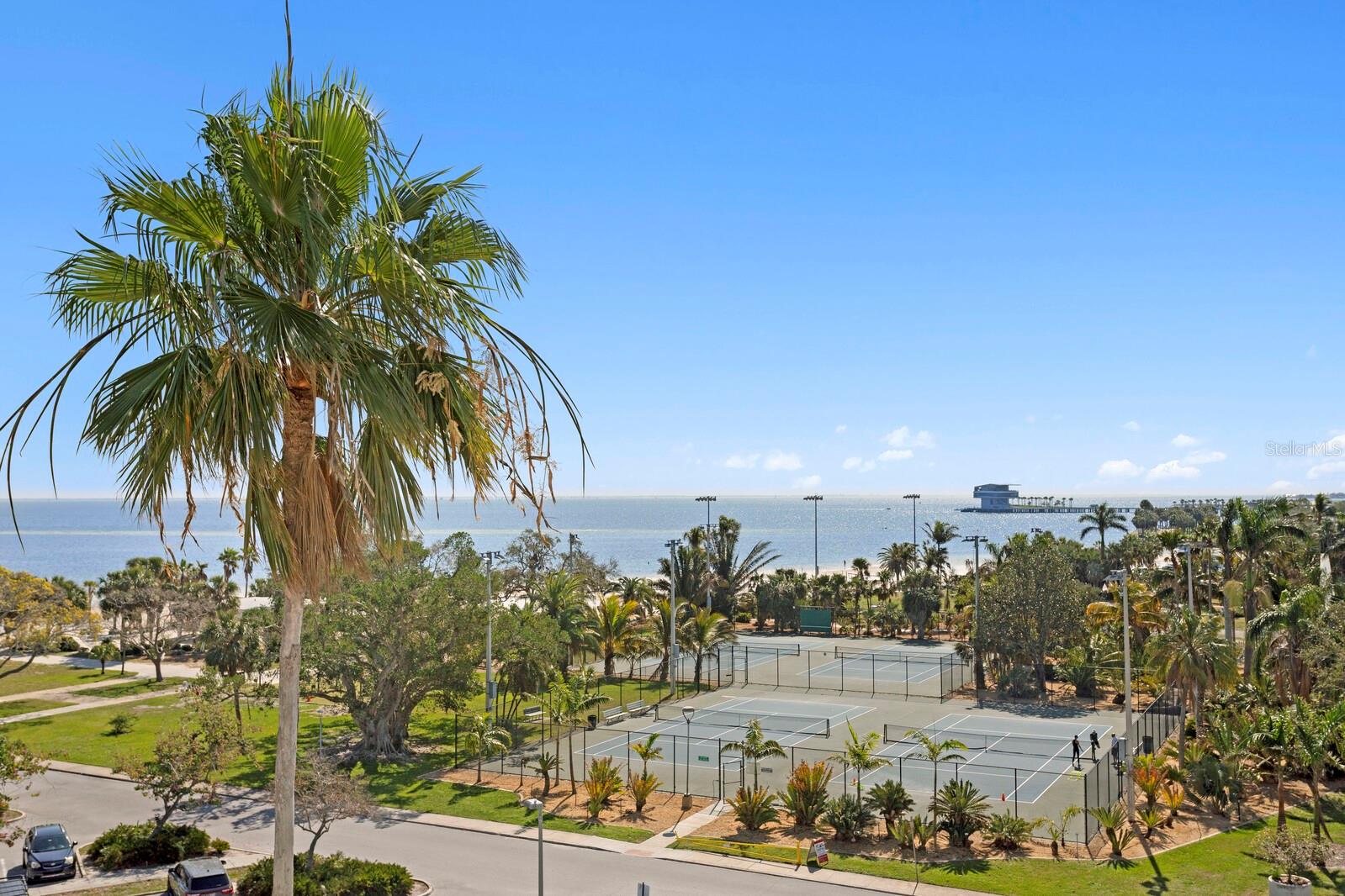 Image 18 of 23 For 1200 Shore Drive Ne 407