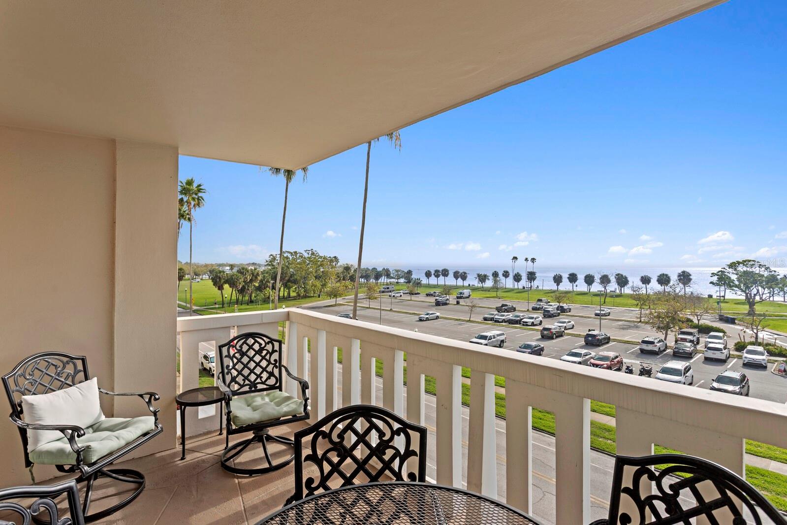 Image 19 of 23 For 1200 Shore Drive Ne 407